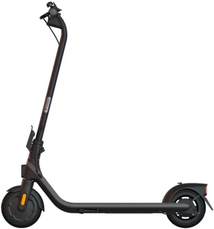 اسکوتر برقی ناین‌بات KickScooter E2 با قدرت Segway | سرعت تا 20 کیلومتر در ساعت | برد معمول تا 20 کیلومتر | ترمز الکترونیکی جلو و ترمز درام عقب | لاستیک‌های توخالی | مشکی