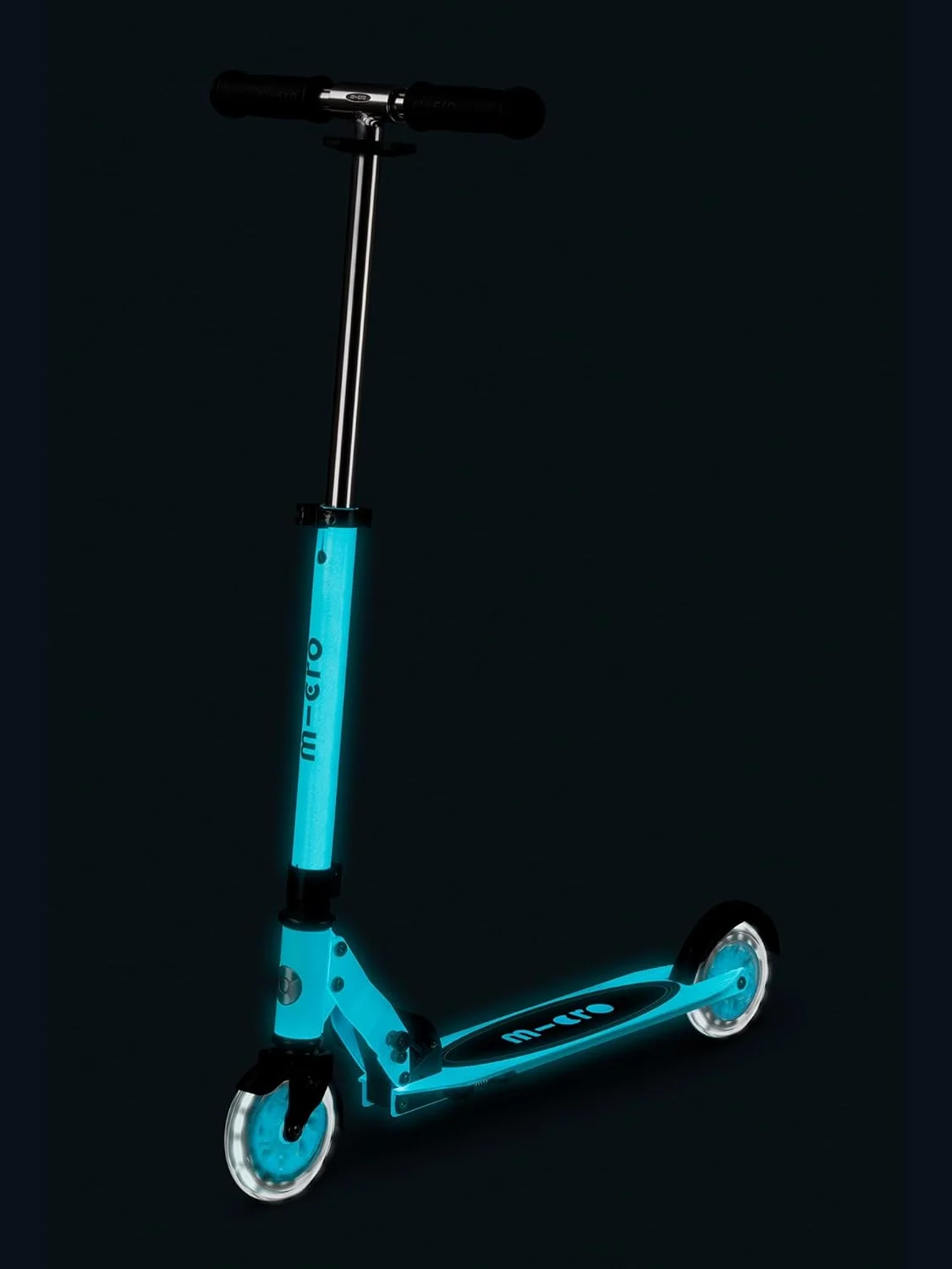اسکوتر کودکانه MICRO™ Sprite LED، اسکوتر شهری با چرخ‌های LED، تاشو و دارای فرمان با قابلیت تنظیم ارتفاع، از 5 سال به بالا، اسکوتر موجود در 6 رنگ
