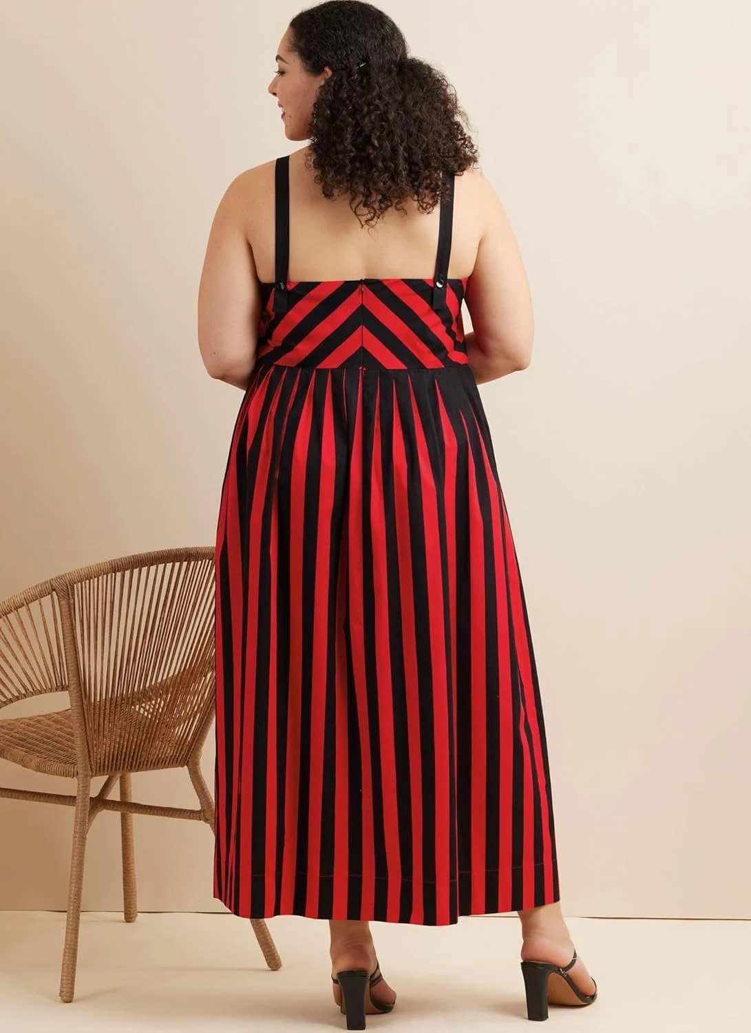 الگوی خیاطی سادگی SS3131AA لباس زنانه و دخترانه در سه قد AA (10-12-14-16-18)