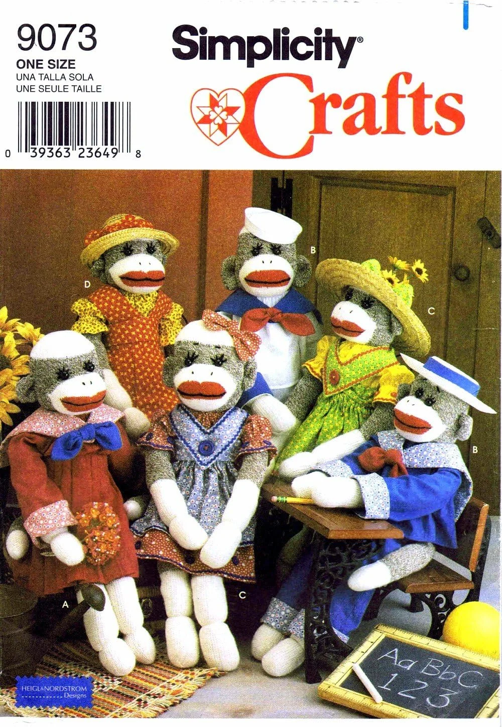 الگوی خیاطی سادگی 9073 برای عروسک های جورابی و لباس