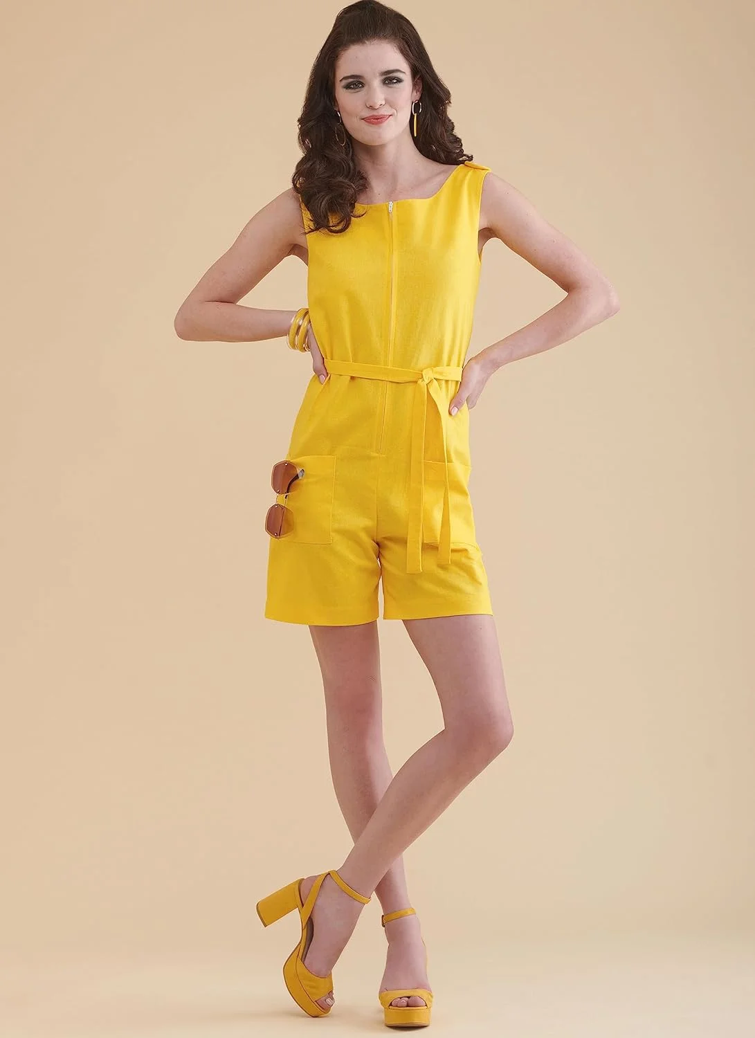 الگوی خیاطی لباس ورزشی سادگی، چند رنگ