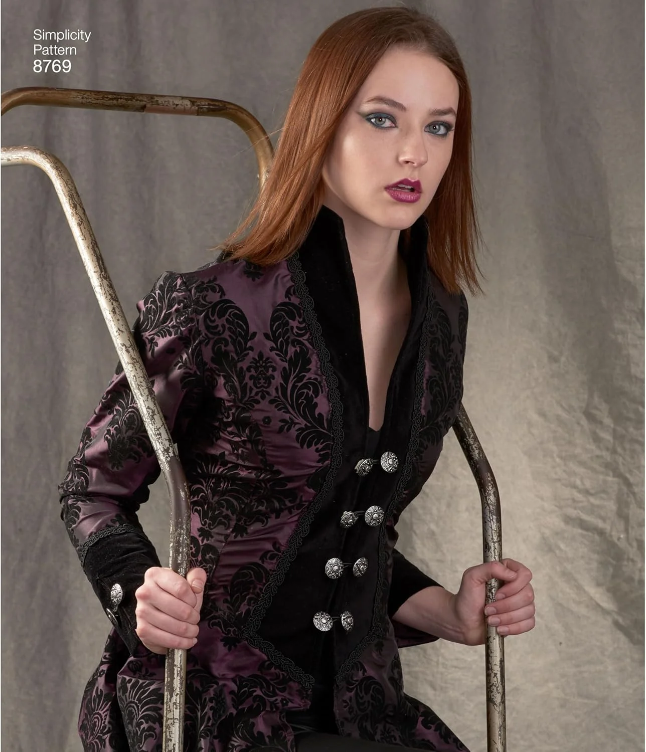 الگوی خیاطی کت زنانه Simplicity 8769 برای لباس های قرون وسطایی و رنسانس، سایزهای 6-14