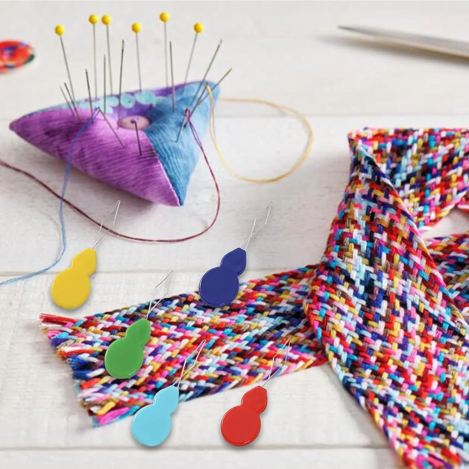 سوزن خیاطی دستی، 30 سوزن متنوع برای خیاطی، سوزن های گلدوزی مناسب برای خیاطی دستی (همراه با سوزن نخ کن) سوزن خیاطی دستی، 30 سوزن متنوع برای خیاطی، سوزن های گلدوزی مناسب برای خیاطی دستی (همراه با سوزن نخ کن)