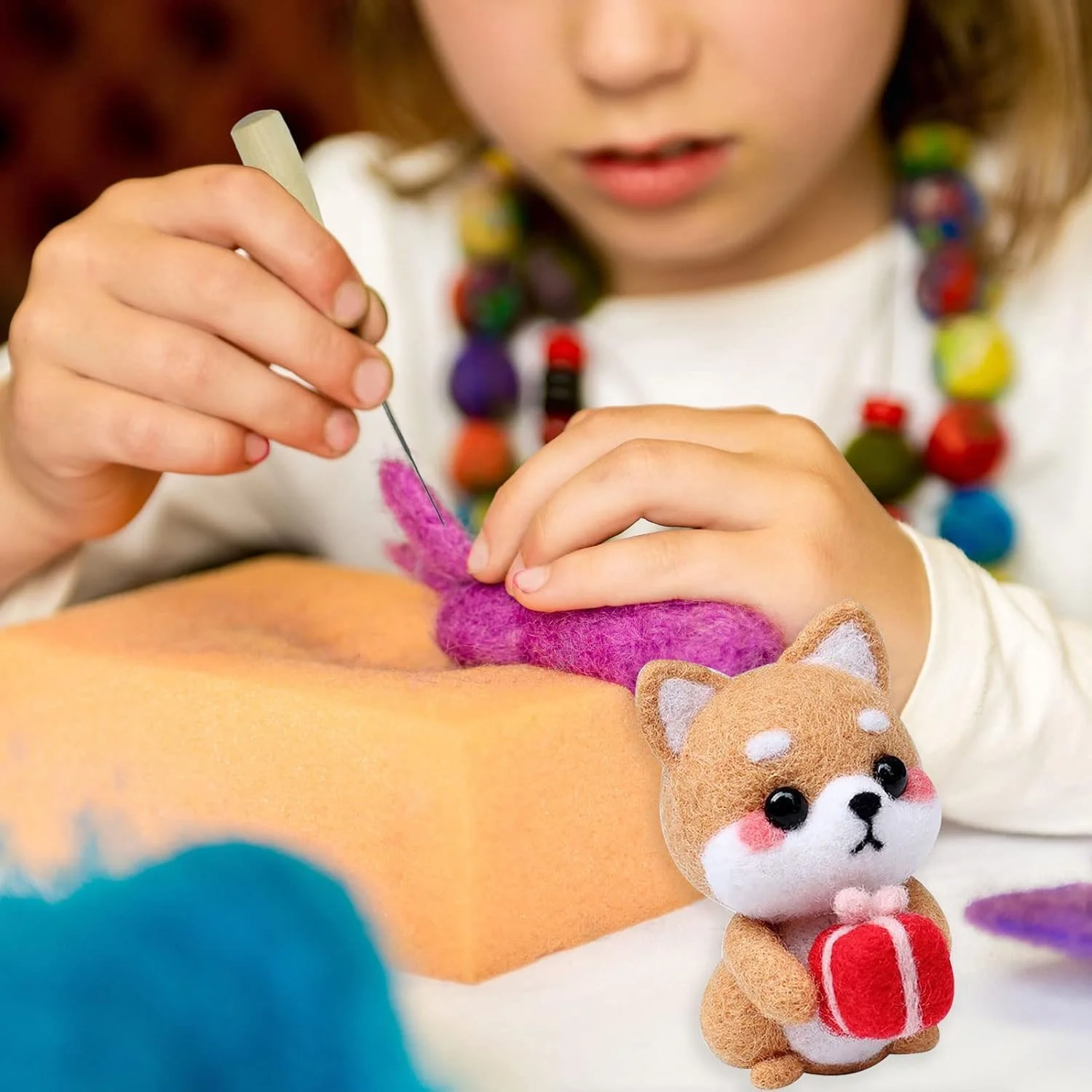 ست سوزن نمد دوزی La Nago، ابزار سوزن نمدی، ست سوزن نمدی پشمی، 20 عدد سوزن نمد دوزی و 2 عدد ابزار نمد دوزی دسته چوبی برای لوازم نمد دوزی، صنایع دستی