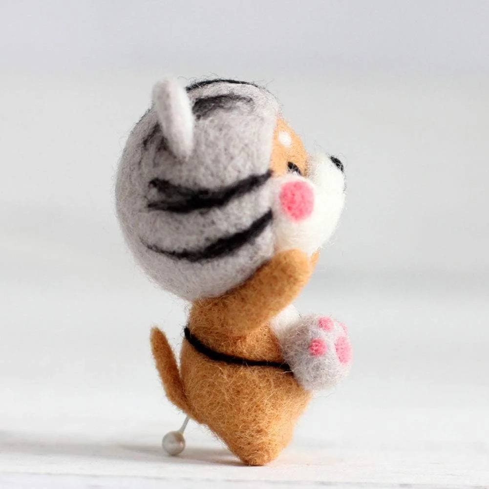 کیف مواد، نمد دوزی دستی فوق العاده زیبا، دکور جشنواره برای خانه کودکان و بزرگسالان (گربه گربه شیبا اینو) کیف مواد، نمد دوزی دستی فوق العاده زیبا، دکور جشنواره برای خانه کودکان و بزرگسالان (گربه گربه شیبا اینو)