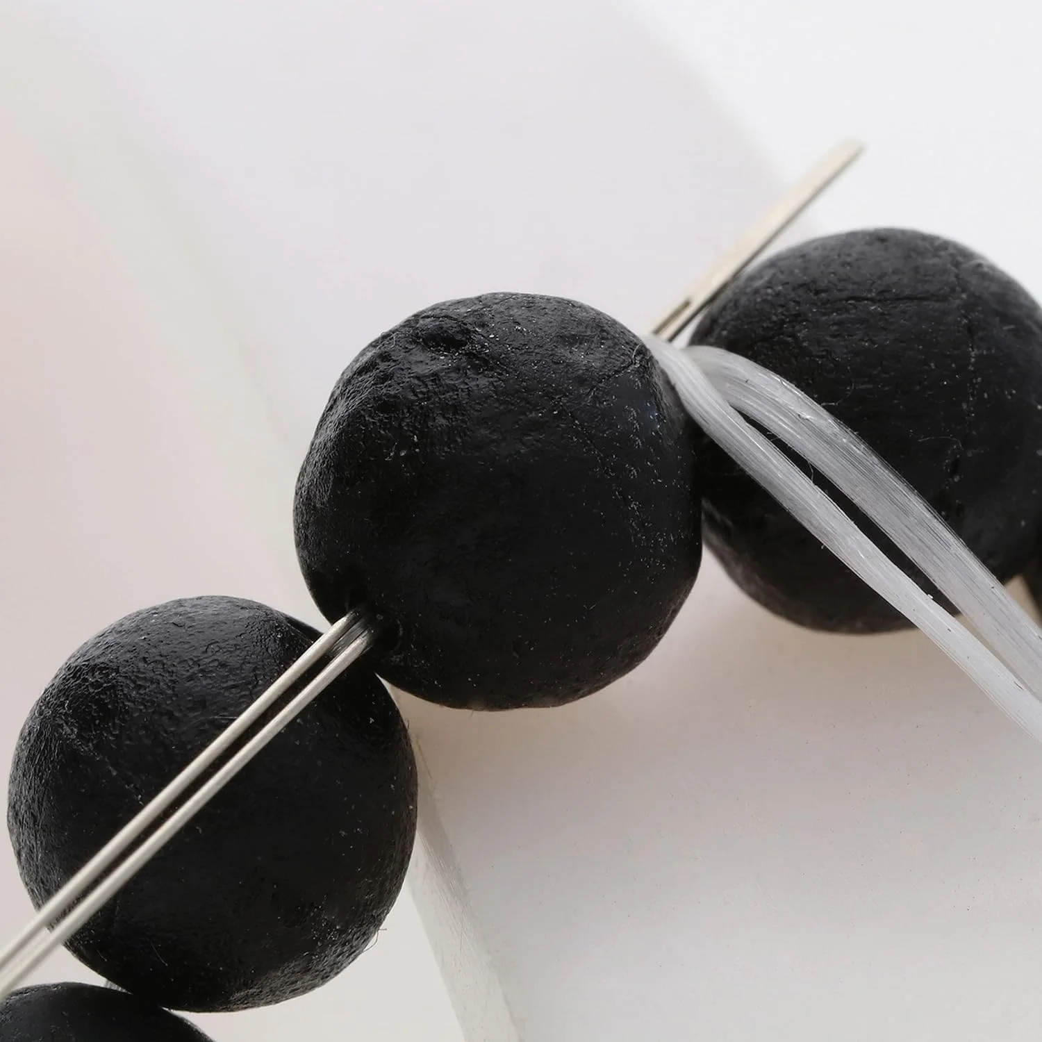 مجموعه سوزن مهره دوزی چشم بزرگ Beadsmith، 18 عددی، 6 سایز، 1.75 تا 5 اینچ، 3 سوزن در هر سایز - نوک تیز، مناسب برای خیاطی عمومی، بافندگی و گلدوزی، نخ کردن بسیار آسان