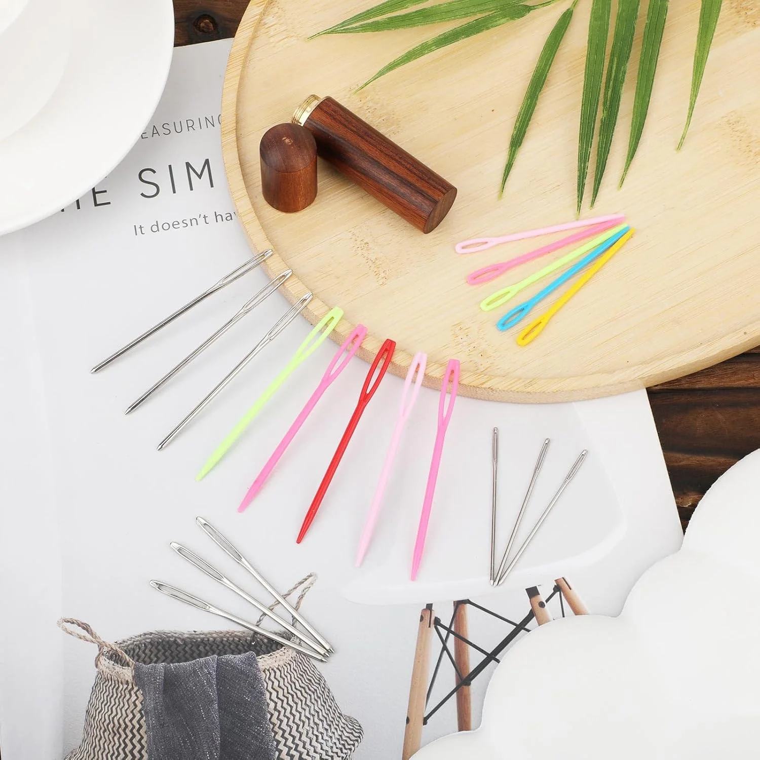 ست 19 عددی سوزن‌های خیاطی چشم بزرگ، سوزن‌های نخ آلومینیومی پلاستیکی، سوزن‌های رفو رنگارنگ برای نخ در 4 سایز، سوزن‌های گلدوزی، سوزن ملیله‌دوزی برای بافتنی قلاب بافی