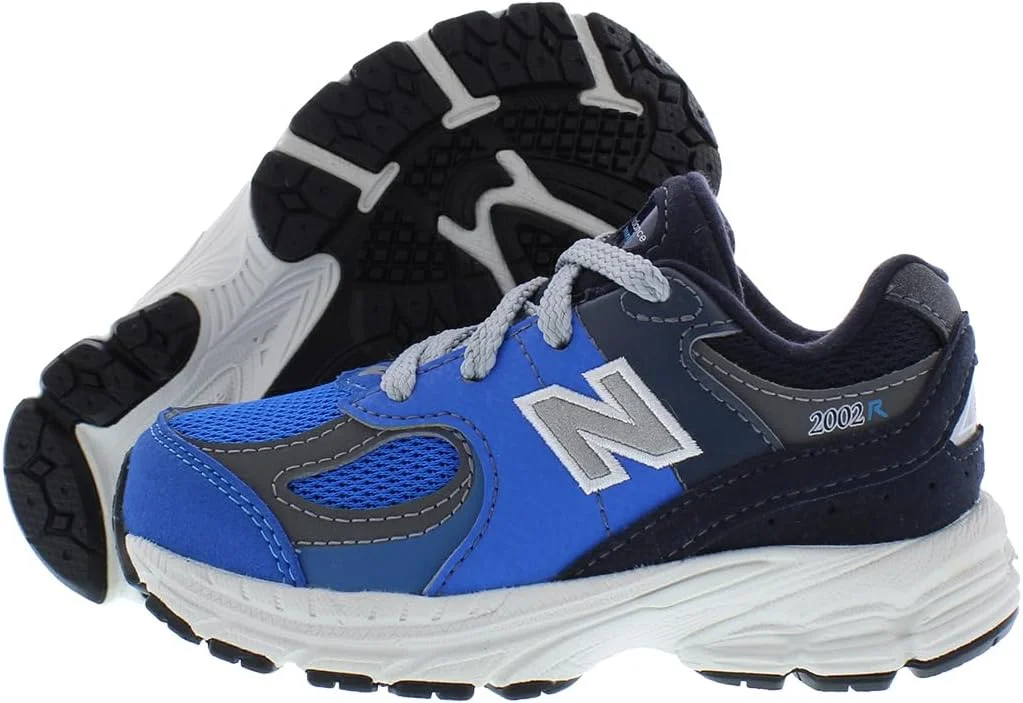 کفش ورزشی پسرانه نیو بالانس مدل 2002