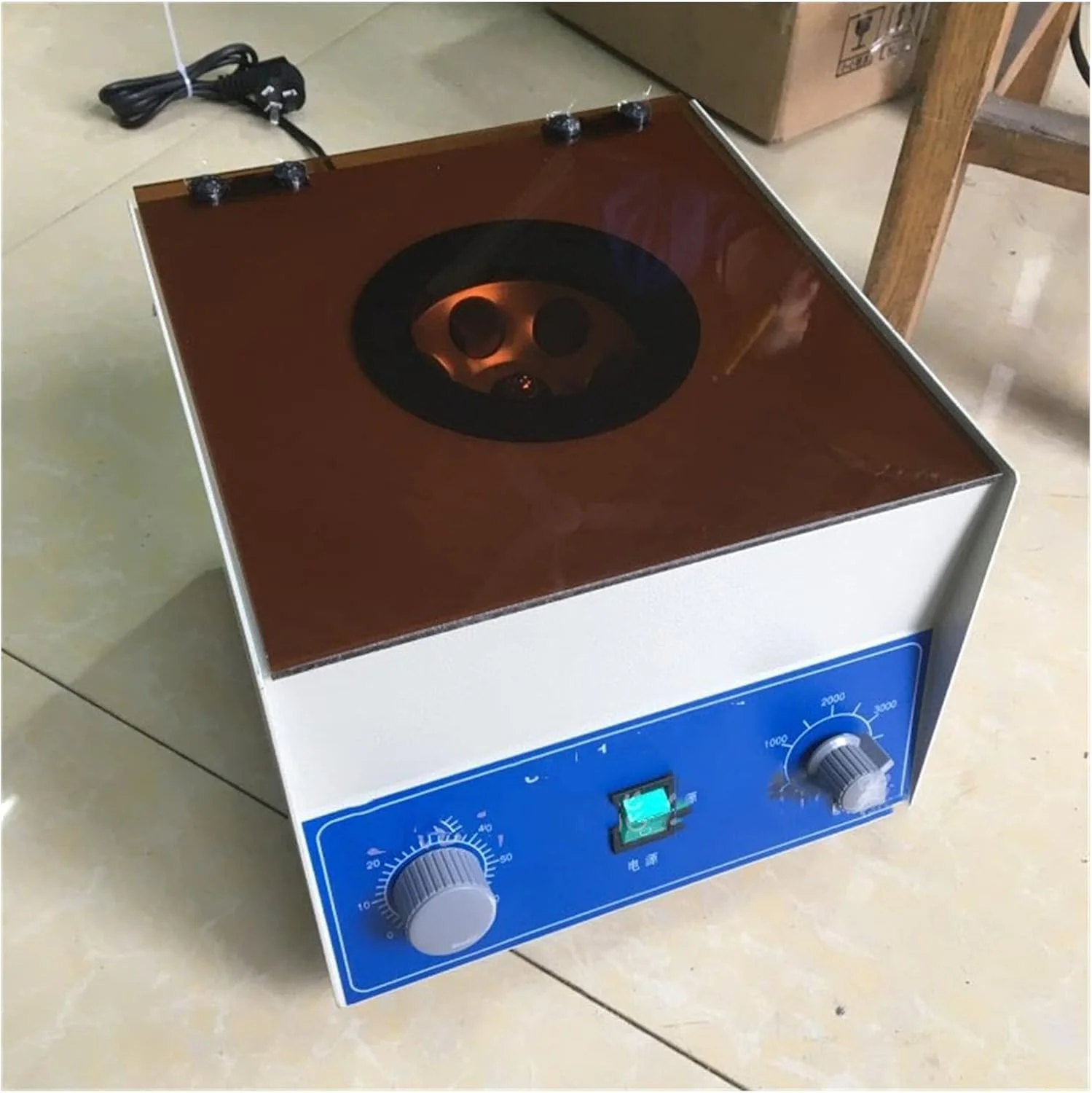 سانتریفیوژ برئو، سانتریفیوژ الکتریکی 20mlХ6 رومیزی با سرعت پایین برای جداسازی و سنتز سریع نمونه‌های میکرو. تجهیزات و لوازم آزمایشگاهی