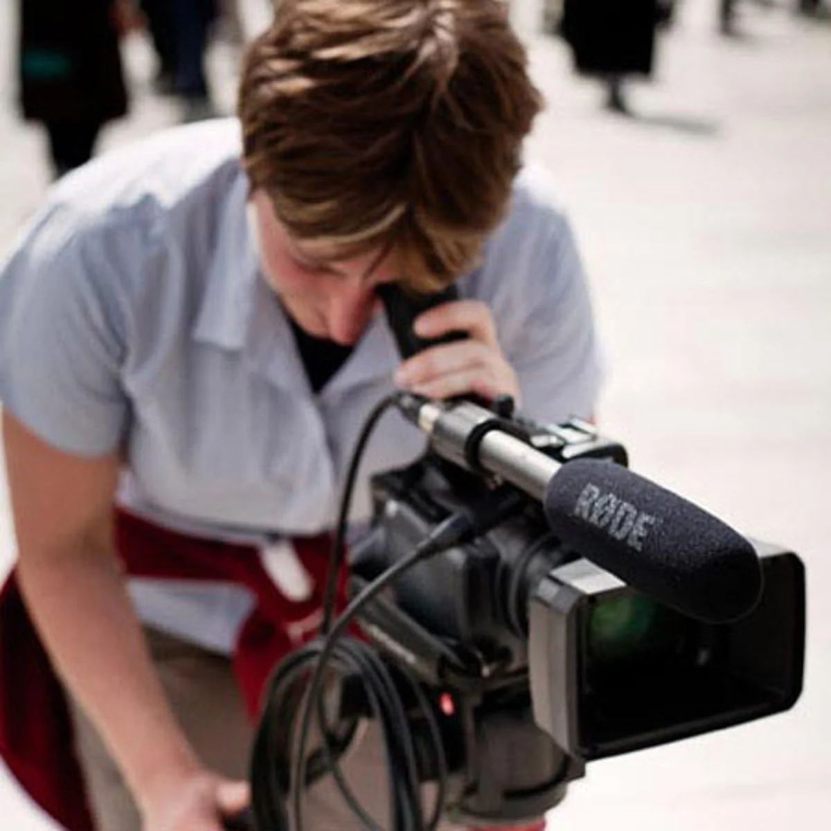 میکروفون شات گان خازنی سوپرکاردیوید چند منظوره RØDE NTG2 Premium برای ضبط در محل، Foley و Voice Over میکروفون شات گان خازنی سوپرکاردیوید چند منظوره RØDE NTG2 Premium برای ضبط در محل، Foley و Voice Over