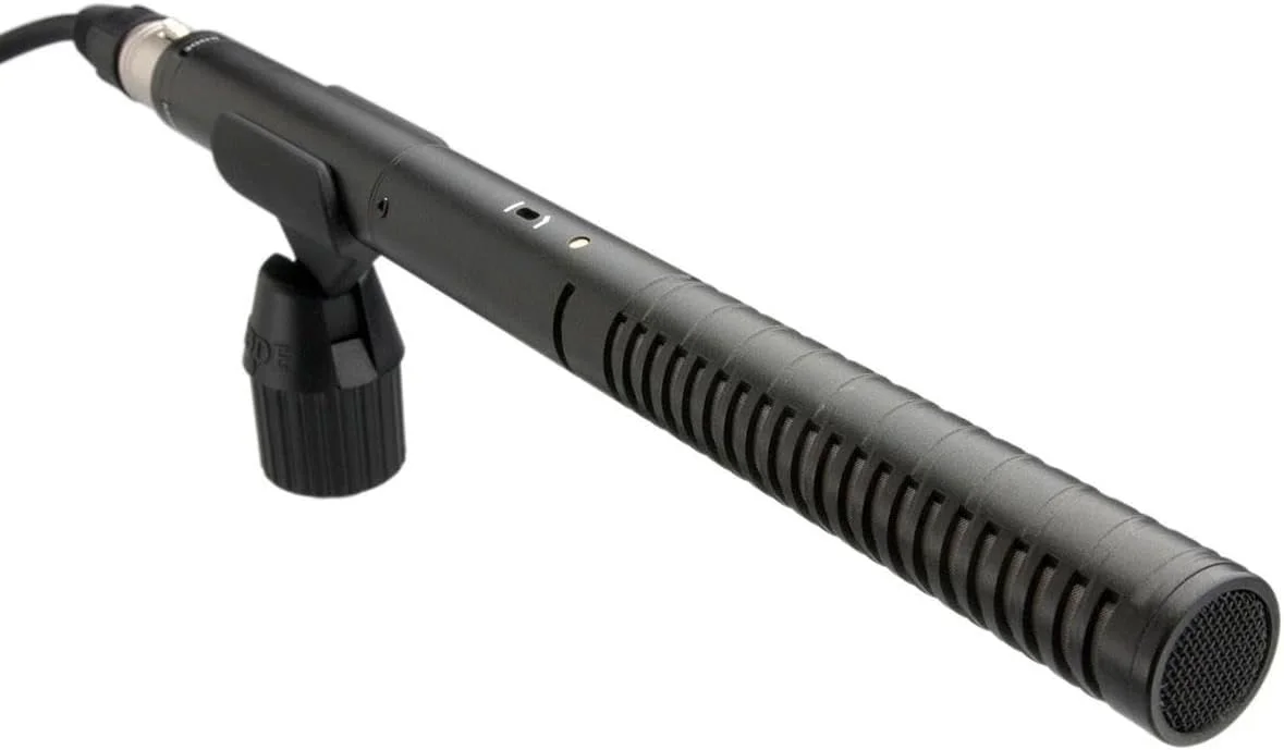 میکروفون شات گان خازنی سوپرکاردیوید چند منظوره RØDE NTG2 Premium برای ضبط در محل، Foley و Voice Over میکروفون شات گان خازنی سوپرکاردیوید چند منظوره RØDE NTG2 Premium برای ضبط در محل، Foley و Voice Over