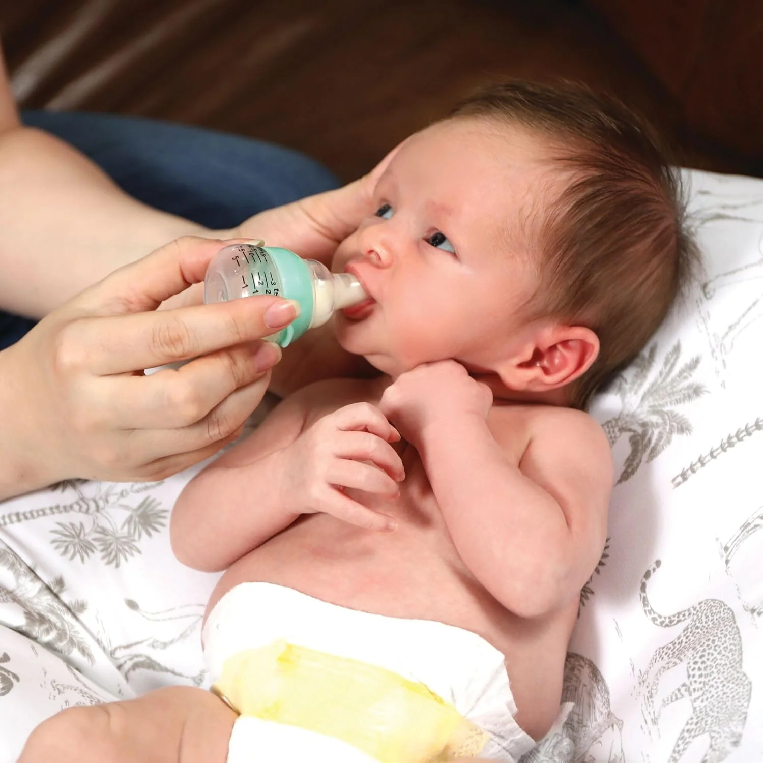 شیشه شیر کوچک نابی با سر شیشه سیلیکونی نرم برای نوزادان و کودکان، فاقد BPA / قابل استفاده در مایکروویو، 15 میلی لیتر