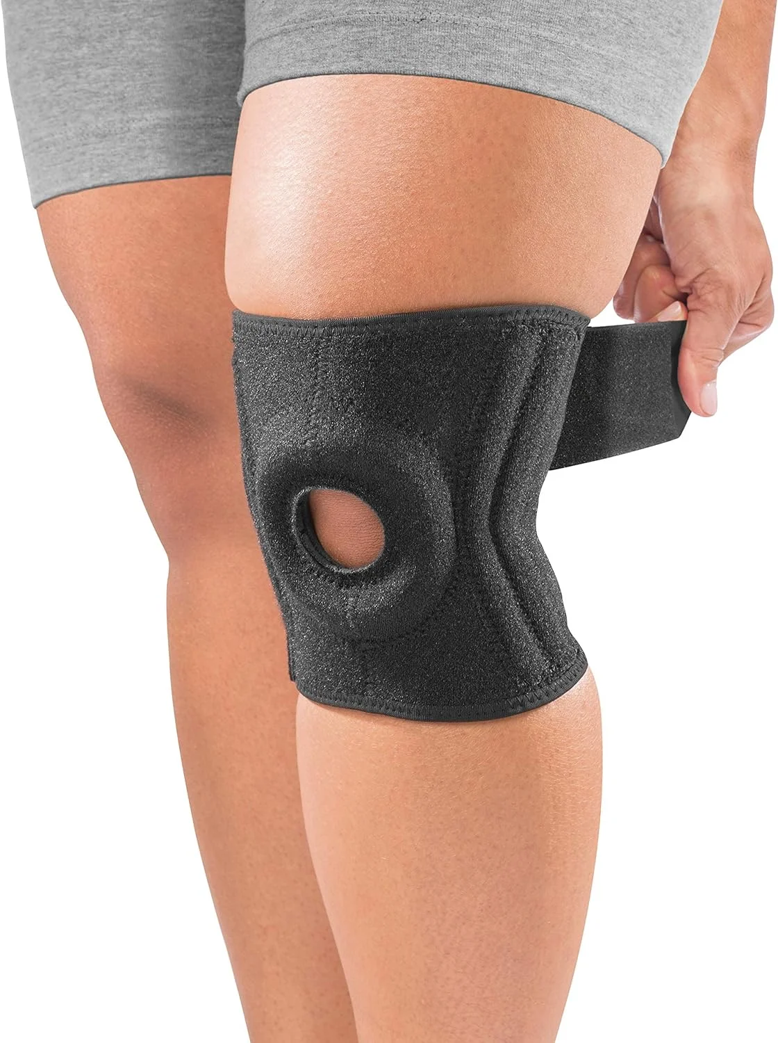 زانوبند تثبیت کننده ممتاز قابل تنظیم Mueller Sports Medicine با پشتیبانی پد دار، برای مردان و زنان، مشکی، سایز آزاد