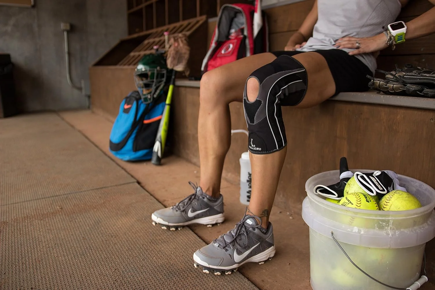 ثابت کننده زانو Mueller (متوسط) - Sports Medicine HG80 Premium، متوسط، 0.3 کیلوگرم