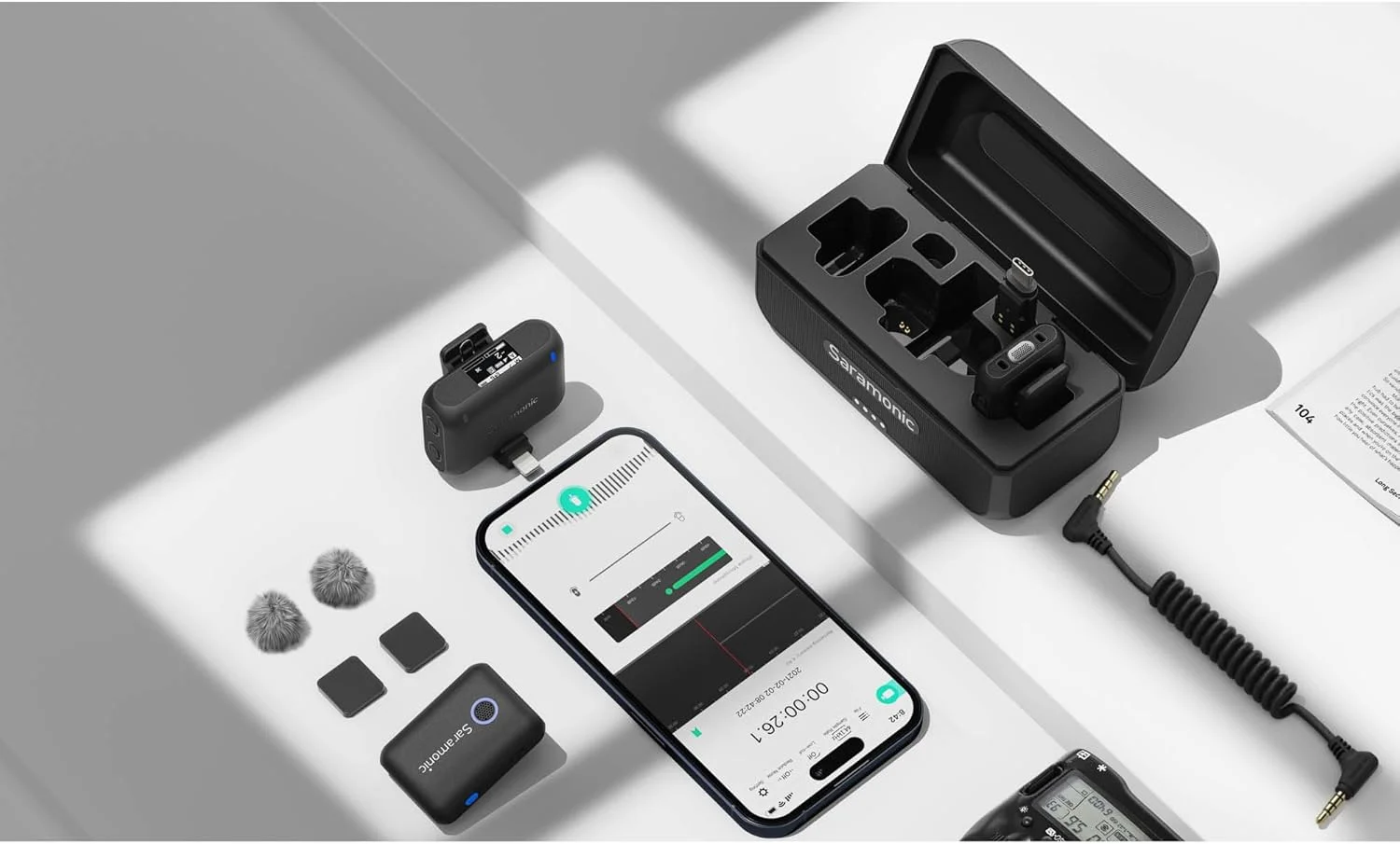 سیستم میکروفون بیسیم دیجیتال دو نفره سارامونیک Blink 500 B2+ Micro برای دوربینها، تلفنهای هوشمند و کامپیوترها سیستم میکروفون بیسیم دیجیتال دو نفره سارامونیک Blink 500 B2+ Micro برای دوربینها، تلفنهای هوشمند و کامپیوترها