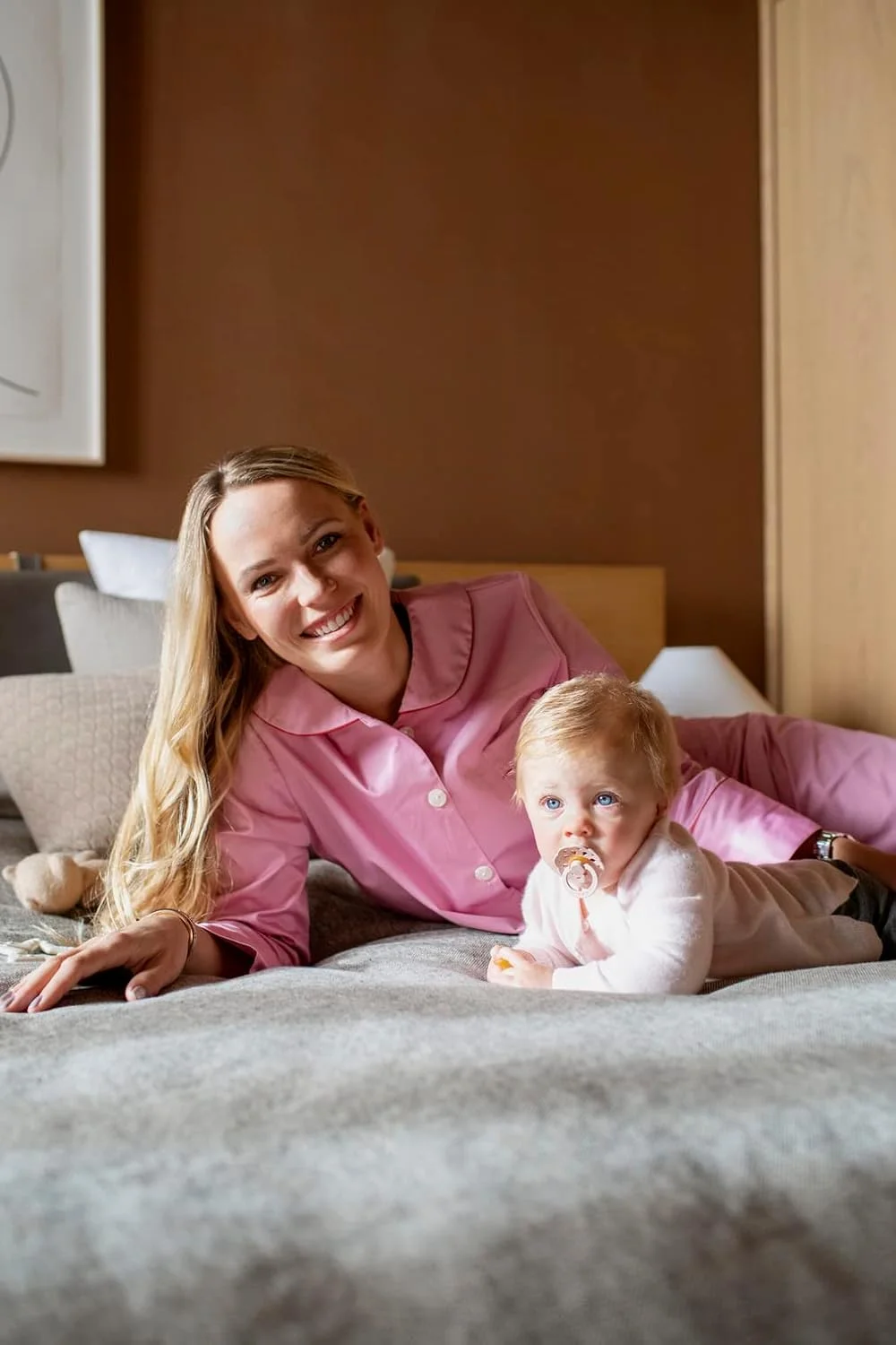 پستانک کودک Bibs مدل Boheme، ساخته شده از لاتکس لاستیک طبیعی، سر گرد، حساس به پوست دهان، نرم، انعطاف پذیر، برای نوزادان تا 6 ماه، بدون BPA، رنگ سفید/آفتابی، بسته 2 عددی، سایز 1