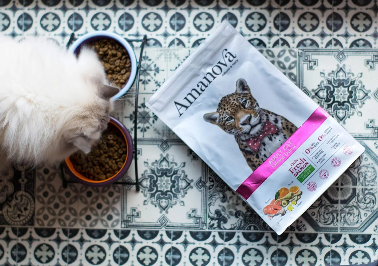 غذای خشک گربه بالغ آمانووا مدل Salmon Deluxe با طعم سالمون 6 کیلوگرم غذای خشک گربه بالغ آمانووا مدل Salmon Deluxe با طعم سالمون 6 کیلوگرم