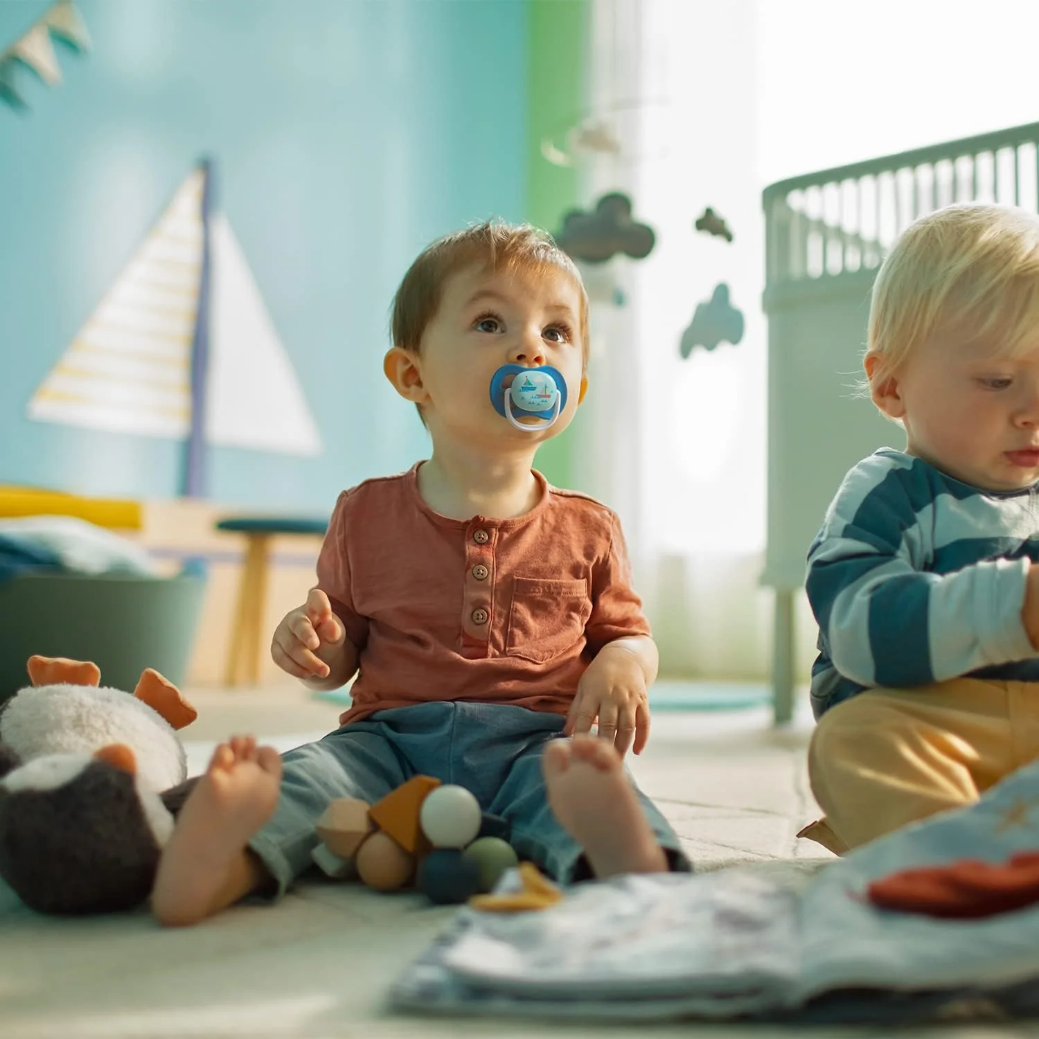 پستانک الترا ایر اونت فیلیپس، مناسب 6 تا 18 ماه، ارتودنسی و فاقد BPA، به همراه جعبه استریل/حمل، 2 عدد (مدل SCF080/03) پستانک الترا ایر اونت فیلیپس، مناسب 6 تا 18 ماه، ارتودنسی و فاقد BPA، به همراه جعبه استریل/حمل، 2 عدد (مدل SCF080/03)