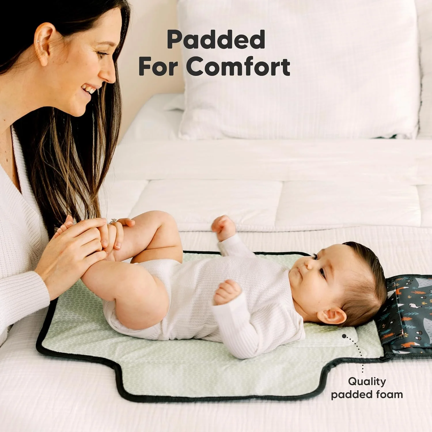 زیرانداز تعویض پوشک قابل حمل KeaBabies - زیرانداز تعویض ضد آب و تاشو - ایستگاه تعویض پوشک - زیرانداز تعویض مسافرتی - کیف تعویض - کیت زیرانداز تعویض قابل حمل (طرح چوب)