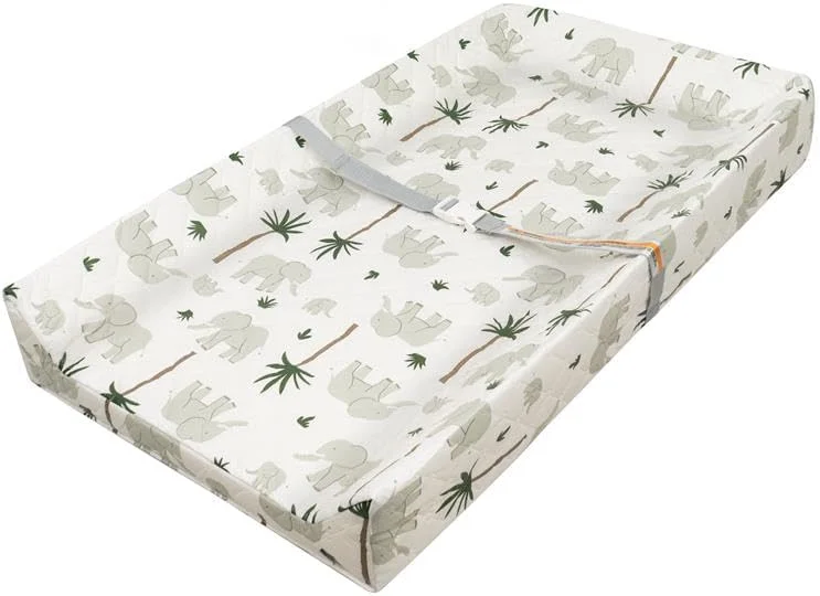 پد تعویض پوشک ضد آب طرح ماه، 80 × 45 سانتی متر، پایه ضد لغزش، سبک وزن، تمیز کردن آسان، بند ایمنی، مناسب برای 0+ ماهگی، مناسب برای تمام میزهای تعویض/رویه‌های کمد استاندارد - طرح فیل