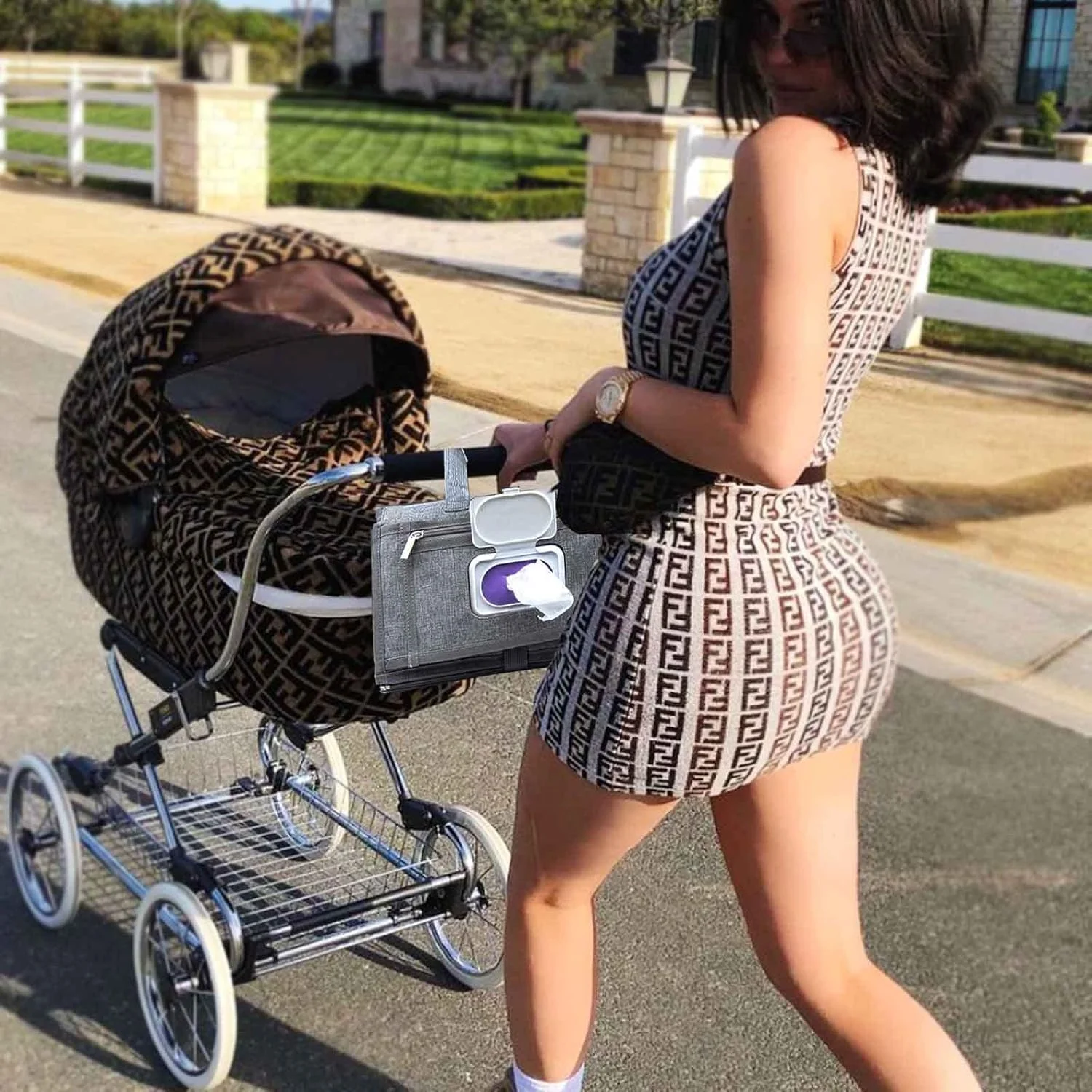 زیرانداز تعویض پوشک قابل حمل، زیرانداز تعویض قابل حمل برای نوزاد دختر و پسر، زیرانداز تعویض کودک با جیب دستمال مرطوب هوشمند، کیت ضد آب ایستگاه تعویض مسافرتی، هدیه سیسمونی، لوازم کودکانه یونیسکس