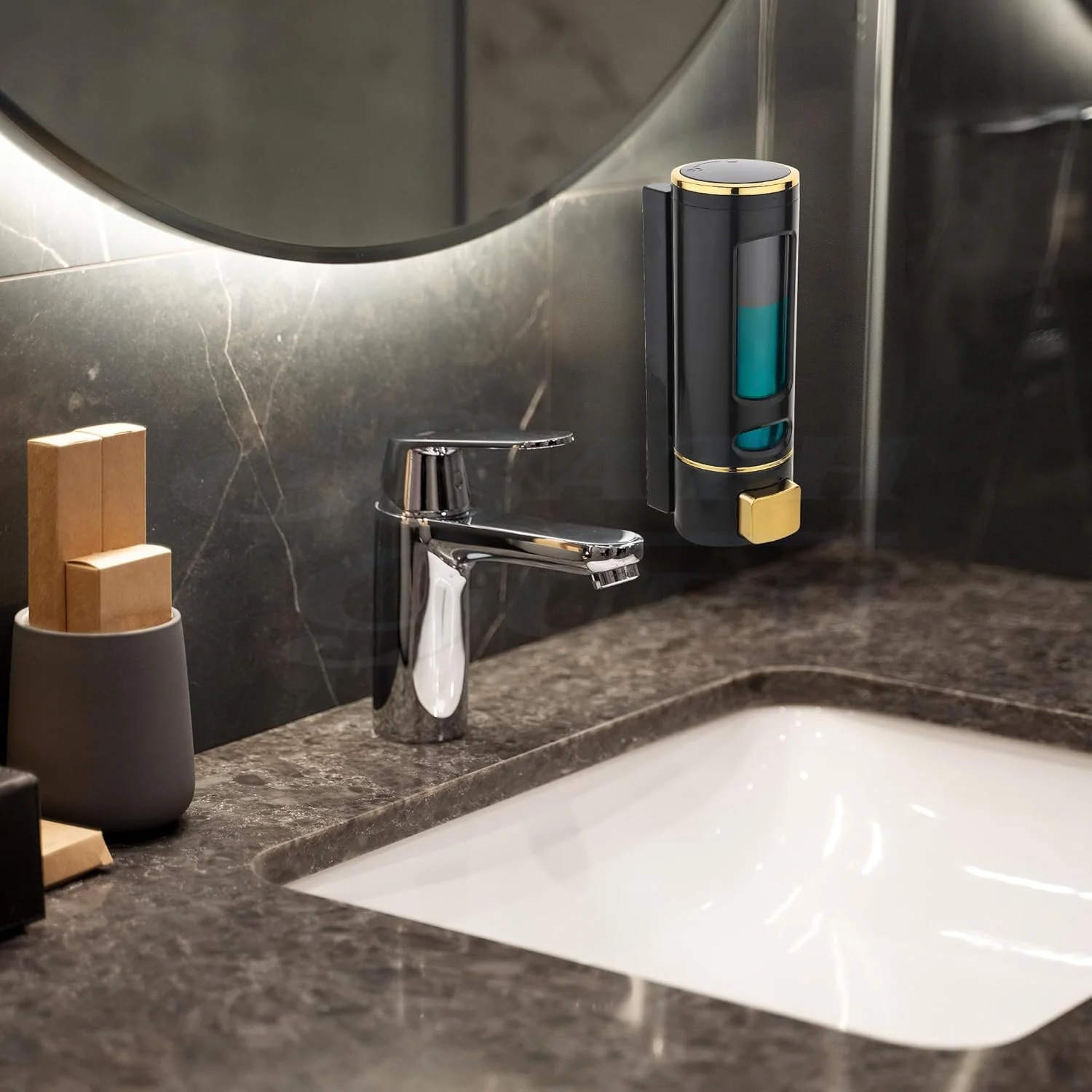 جا مایع دستشویی BATH GURU برای حمام پلاستیک ABS نصب دیواری شامپو ضدعفونی کننده 400 میلی لیتر (مشکی طلایی)