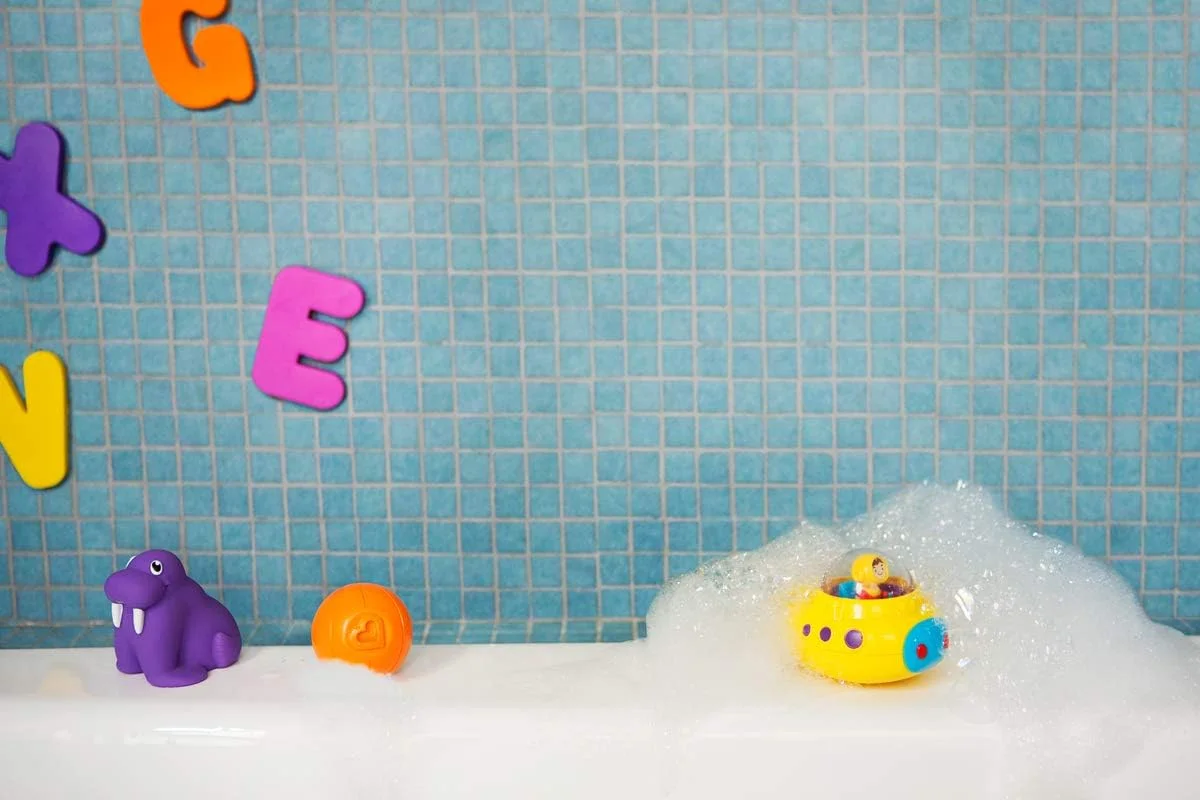 اسباب بازی حمام Munchkin Undersea Explorer، سرگرمی حمام، اسباب بازی رنگارنگ برای سرگرم کردن کودکان، نوزاد/کودک/نوپا/بچه ها، 4 ماه به بالا. اسباب بازی حمام Munchkin Undersea Explorer، سرگرمی حمام، اسباب بازی رنگارنگ برای سرگرم کردن کودکان، نوزاد/کودک/نوپا/بچه ها، 4 ماه به بالا.