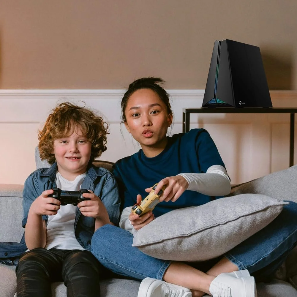 روتر گیمینگ AXE5400 Tri-Band Wi-Fi 6E، اولویت‌بندی برنامه‌ها و دستگاه‌های بازی، شتاب‌دهی از طریق GPN، سرعت فوق‌العاده، اتصالات با ظرفیت بالا، فناوری Beamforming، قوی