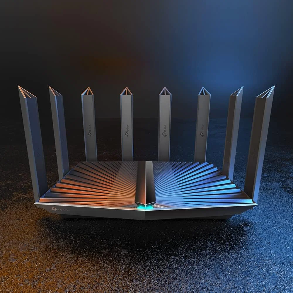 روتر وای فای 6 گیگابیتی سه بانده TP-Link AX7800، سرعت وای فای تا 7800 مگابیت بر ثانیه، 1 پورت 2.5 گیگابیت بر ثانیه + 4 پورت 1 گیگابیت بر ثانیه، پردازنده چهار هسته ای 1.7 گیگاهرتز، USB 3.0+2.0، ایده آل برای بازی Xbox/PS4/Steam و 4K/8K، OneMesh™ (Archer AX95)