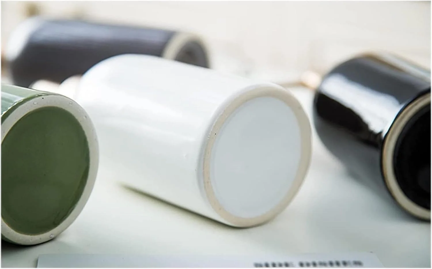 جا مایع و پخش کننده لوسیون، جا مایع دستشویی، پمپ مایع دستشویی، جا مایع سرامیکی گرد، بطری لوسیون شیک، رنگ ثابت، مناسب حمام