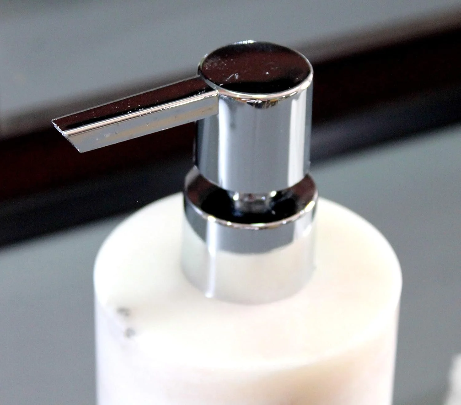 جا صابونی/لوسیون مایع طرح کریسمس KLEO - ساخته شده از سنگ مرمر اصل هندی - ست لوازم جانبی لوکس حمام