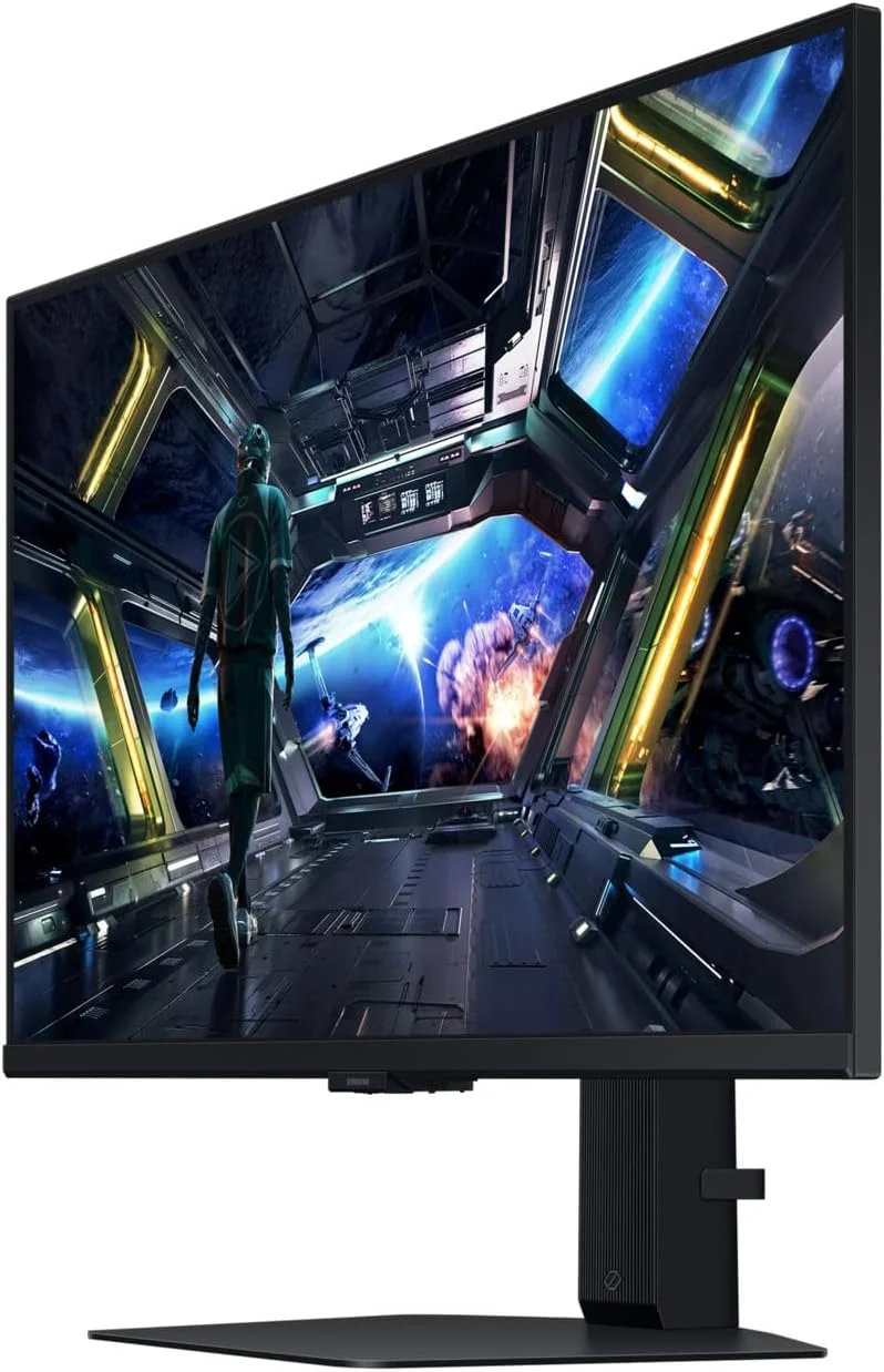 مانیتور گیمینگ 4K سامسونگ Odyssey G70D، 27 اینچ، صفحه نمایش با پنل IPS، رزولوشن 4K، 3840 x 2160 پیکسل، AMD FreeSync Premium، HDR10+، زمان پاسخگویی 1 میلی ثانیه، نرخ تازه سازی 144 هرتز، LS27DG702EUXEN مانیتور گیمینگ 4K سامسونگ Odyssey G70D، 27 اینچ، صفحه نمایش با پنل IPS، رزولوشن 4K، 3840 x 2160 پیکسل، AMD FreeSync Premium، HDR10+، زمان پاسخگویی 1 میلی ثانیه، نرخ تازه سازی 144 هرتز، LS27DG702EUXEN