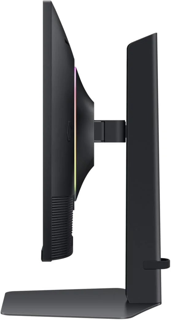 مانیتور گیمینگ 4K سامسونگ Odyssey G70D، 27 اینچ، صفحه نمایش با پنل IPS، رزولوشن 4K، 3840 x 2160 پیکسل، AMD FreeSync Premium، HDR10+، زمان پاسخگویی 1 میلی ثانیه، نرخ تازه سازی 144 هرتز، LS27DG702EUXEN مانیتور گیمینگ 4K سامسونگ Odyssey G70D، 27 اینچ، صفحه نمایش با پنل IPS، رزولوشن 4K، 3840 x 2160 پیکسل، AMD FreeSync Premium، HDR10+، زمان پاسخگویی 1 میلی ثانیه، نرخ تازه سازی 144 هرتز، LS27DG702EUXEN