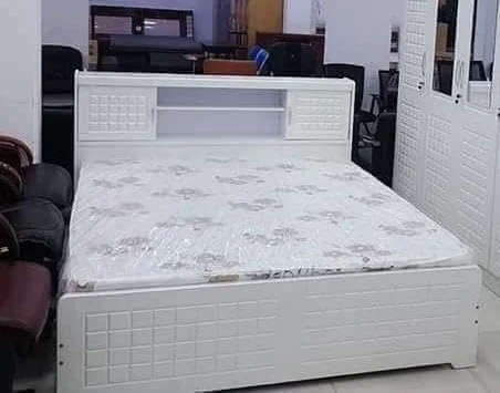 سرویس خواب دو نفره کینگ Home City Furniture به همراه میز آرایش و صندلی | تخت خواب سایز کینگ + تشک طبی، کمد 4 درب، 2 پاتختی، سرویس خواب چوبی مدرن و بادوام سرویس خواب دو نفره کینگ Home City Furniture به همراه میز آرایش و صندلی | تخت خواب سایز کینگ + تشک طبی، کمد 4 درب، 2 پاتختی، سرویس خواب چوبی مدرن و بادوام