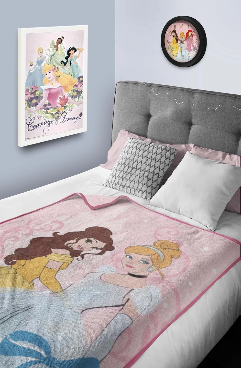 تخت خواب کودک/نوجوان پرنسس دیزنی شامل کوسن شکل دار و پتو فلانل رایگان 160 × 220 محصول رسمی دیزنی، چند رنگ، Trha24963 تخت خواب کودک/نوجوان پرنسس دیزنی شامل کوسن شکل دار و پتو فلانل رایگان 160 × 220 محصول رسمی دیزنی، چند رنگ، Trha24963