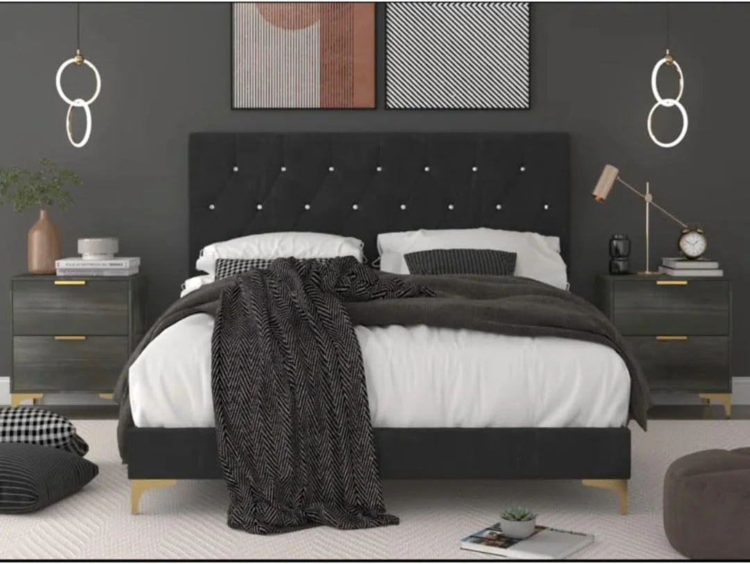 ست اتاق خواب مدرن 3 تکه روکش دار Comfynest - تخت پنل مخملی دکمه دار با تزئینات کریستالی و میزهای کنار تختی ست (120x200 (بدون تشک))