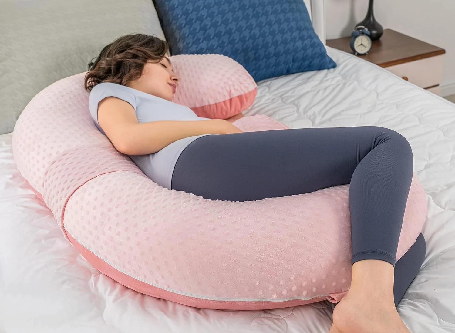 بالش بارداری QUEEN ROSE - بالش بارداری E شکل برای خواب، بالش بدنی جداشدنی برای خوابیدن به پهلو در دوران بارداری، مخمل حبابی صورتی، 60 اینچ
