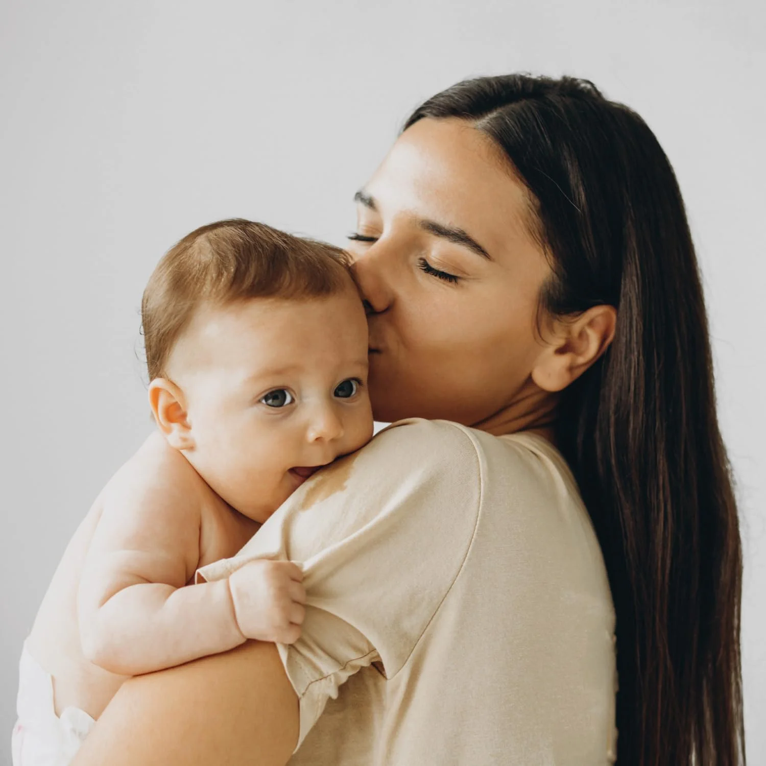 پدهای سینه یکبار مصرف بامبو برند مون، پد سینه شیردهی/مادر، پوشش نوک سینه برای مادران شیرده، کانتوردار، نرم، قابل تنفس، فوق العاده جاذب با سطح لانه زنبوری - بسته 36 عددی