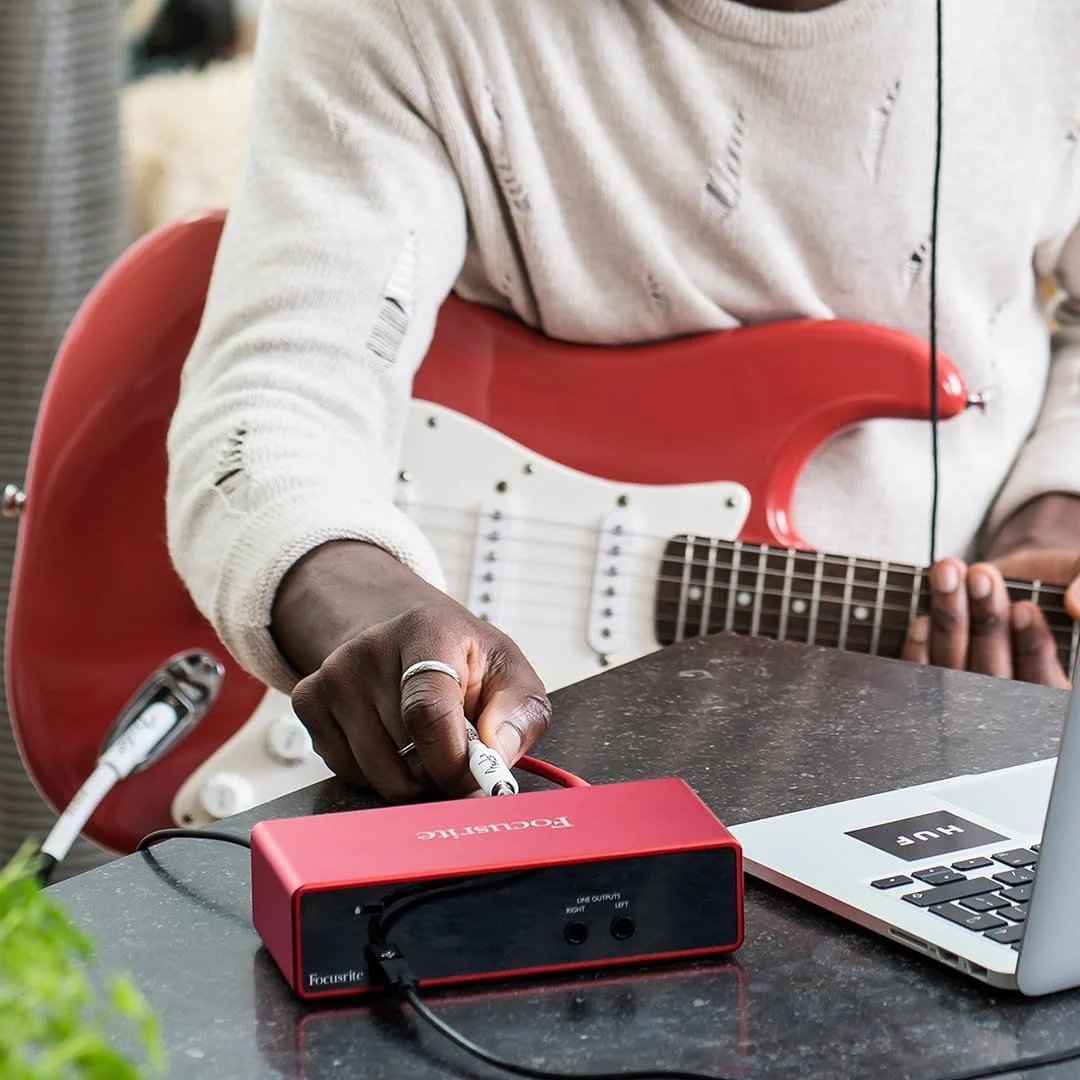 کارت صدای USB Focusrite Scarlett 2I2 نسل سوم برای ضبط، آهنگسازی، استریم و پادکست - ضبط با کیفیت استودیویی و نرم افزارهای مورد نیاز برای ضبط کارت صدای USB Focusrite Scarlett 2I2 نسل سوم برای ضبط، آهنگسازی، استریم و پادکست - ضبط با کیفیت استودیویی و نرم افزارهای مورد نیاز برای ضبط