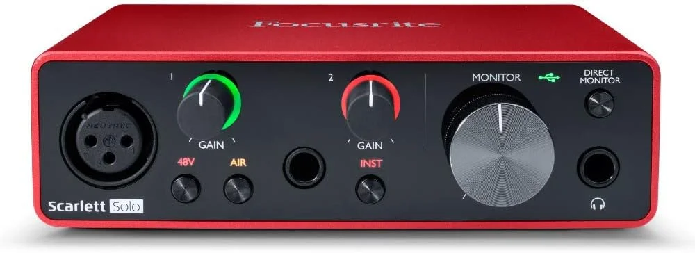 باندل کارت صدای USB Focusrite Scarlett Solo نسل سوم به همراه هدفون مانیتورینگ استودیویی پشت بسته و کابل XLR 25 فوتی (3 قطعه) باندل کارت صدای USB Focusrite Scarlett Solo نسل سوم به همراه هدفون مانیتورینگ استودیویی پشت بسته و کابل XLR 25 فوتی (3 قطعه)