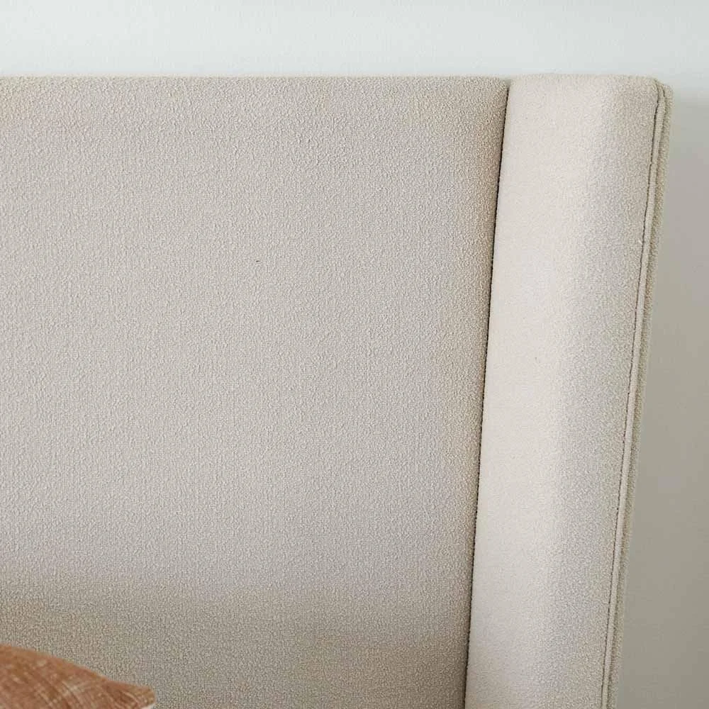 تخت خواب کینگ سایز بارنی دنا هوم با روکش پارچه ای 180x200 - بژ/قهوه ای تخت خواب کینگ سایز بارنی دنا هوم با روکش پارچه ای 180x200 - بژ/قهوه ای