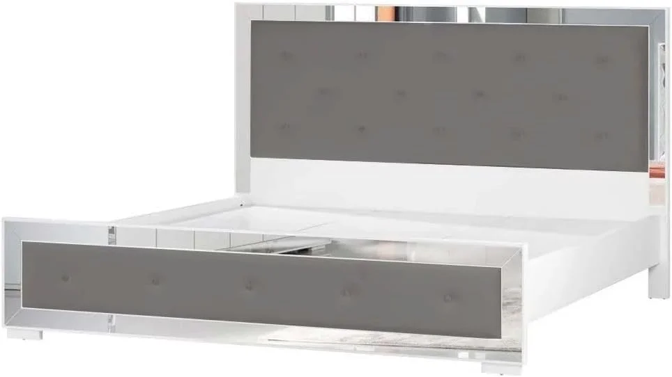 تخت خواب سوپر کینگ 200x200 مدل Ezekiel از Danube Home | طراحی مدرن و مستحکم، مبلمان قاب تخت خواب دو نفره چوبی | تخت خواب های آرام و راحت (تشک شامل نمی شود) ابعاد: طول 212xعرض 209.5xارتفاع 120 سانتی متر - سفید/نقره ای