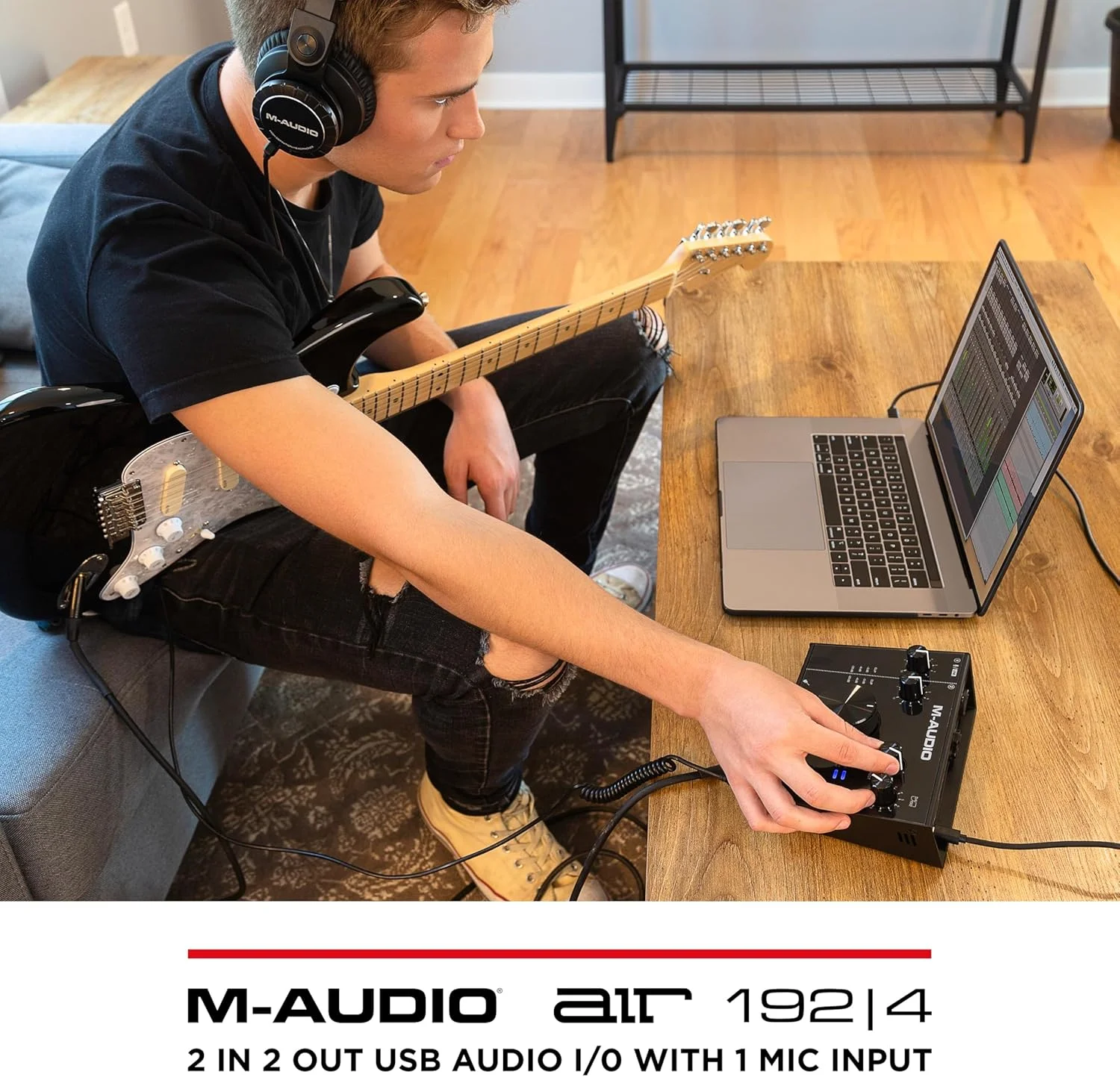 کارت صدای M-Audio Air 192|4 - رابط صوتی USB 2 ورودی/2 خروجی به همراه نرم افزار ضبط صدا از Protools و Ableton Live به علاوه افکت های استودیویی و سازهای مجازی کارت صدای M-Audio Air 192|4 - رابط صوتی USB 2 ورودی/2 خروجی به همراه نرم افزار ضبط صدا از Protools و Ableton Live به علاوه افکت های استودیویی و سازهای مجازی