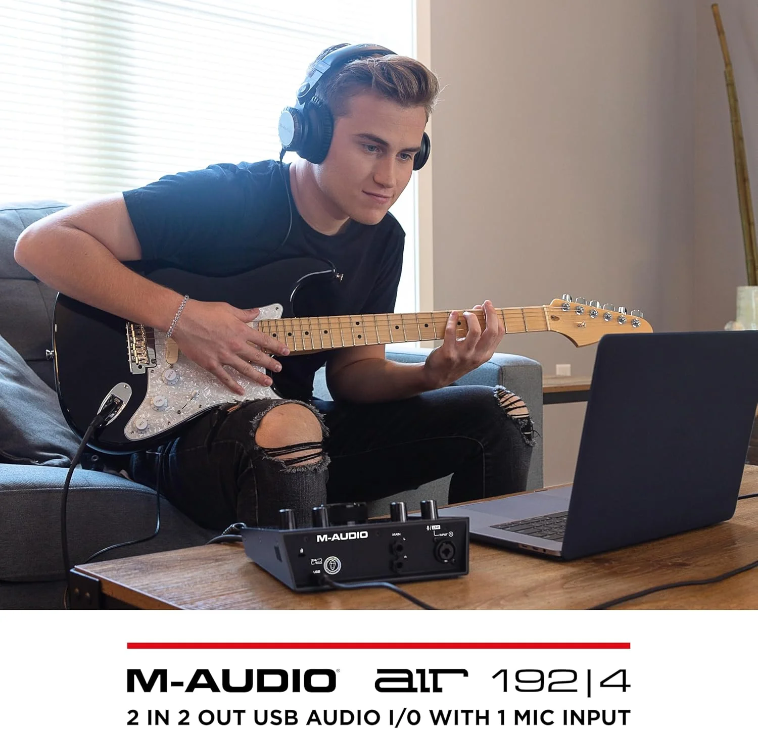 کارت صدای M-Audio Air 192|4 - رابط صوتی USB 2 ورودی/2 خروجی به همراه نرم افزار ضبط صدا از Protools و Ableton Live به علاوه افکت های استودیویی و سازهای مجازی کارت صدای M-Audio Air 192|4 - رابط صوتی USB 2 ورودی/2 خروجی به همراه نرم افزار ضبط صدا از Protools و Ableton Live به علاوه افکت های استودیویی و سازهای مجازی