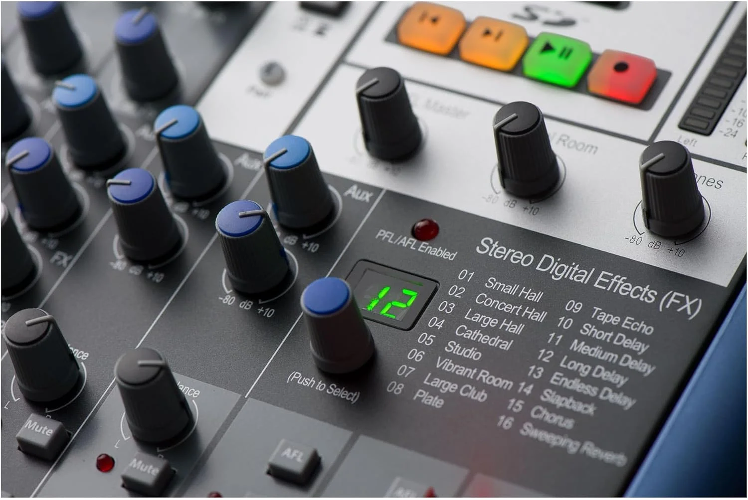 میکسر آنالوگ/کارت صدای PreSonus StudioLive AR12c، ۱۴ کانال، سازگار با USB-C و دارای ضبط کننده استریو SD میکسر آنالوگ/کارت صدای PreSonus StudioLive AR12c، ۱۴ کانال، سازگار با USB-C و دارای ضبط کننده استریو SD