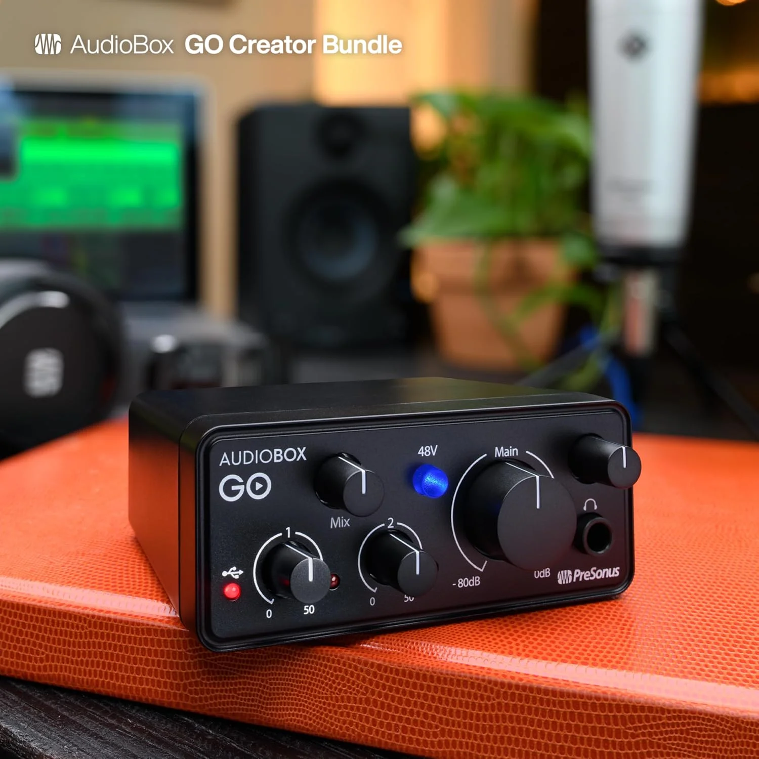 بسته تولید محتوای AudioBox GO شامل کارت صدای USB 2x2/24 بیت / 96 کیلوهرتز، میکروفون کاندنسر کاردیوئید، هدفون های مانیتورینگ حرفه ای و دسترسی به نرم افزار تولید موسیقی Studio One Pro DAW