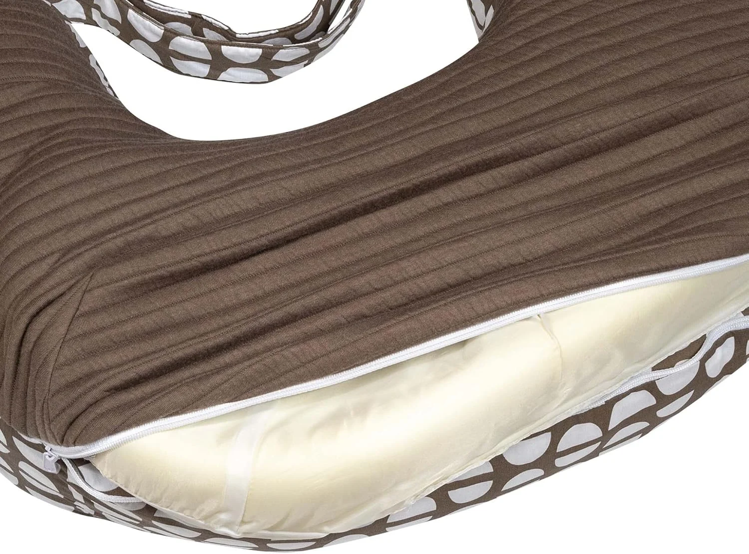 بالش شیردهی بوپی مدل Best Latch، نیم گنبدی موکا، ساخته شده با مشاور شیردهی، دارای طرفین محکم و نرم برای دو گزینه شیردهی، کمربند پد دار، مناسب سایز بزرگ تا کوچک، قابل شستشو در ماشین لباسشویی بالش شیردهی بوپی مدل Best Latch، نیم گنبدی موکا، ساخته شده با مشاور شیردهی، دارای طرفین محکم و نرم برای دو گزینه شیردهی، کمربند پد دار، مناسب سایز بزرگ تا کوچک، قابل شستشو در ماشین لباسشویی