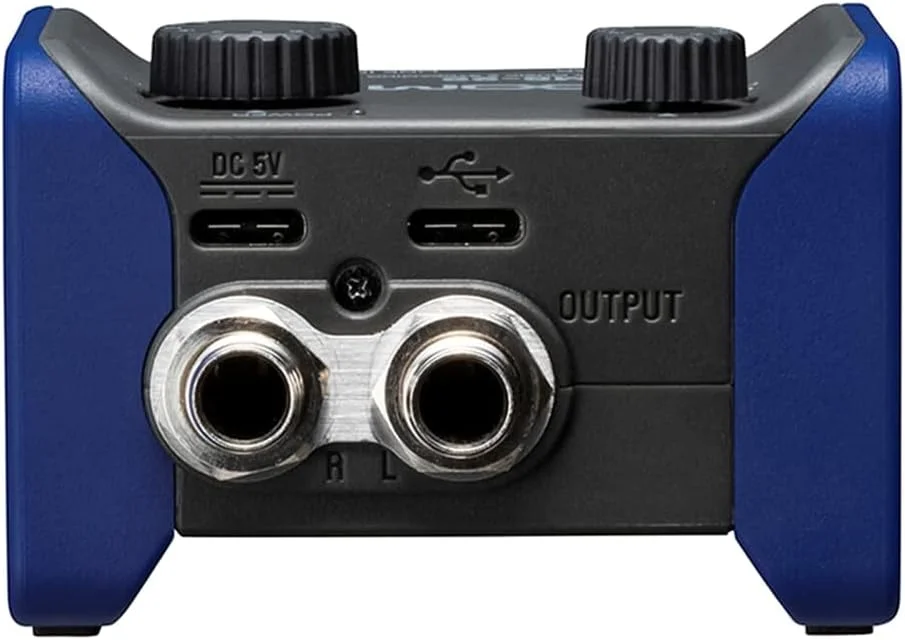 کارت صدای زوم AMS-22، 1 ورودی XLR/TRS، ورودی استریو لاین، 2 خروجی، Loopback، مانیتورینگ مستقیم، تغذیه از طریق USB، برای ضبط و استریم روی PC، Mac، iOS و Android کارت صدای زوم AMS-22، 1 ورودی XLR/TRS، ورودی استریو لاین، 2 خروجی، Loopback، مانیتورینگ مستقیم، تغذیه از طریق USB، برای ضبط و استریم روی PC، Mac، iOS و Android