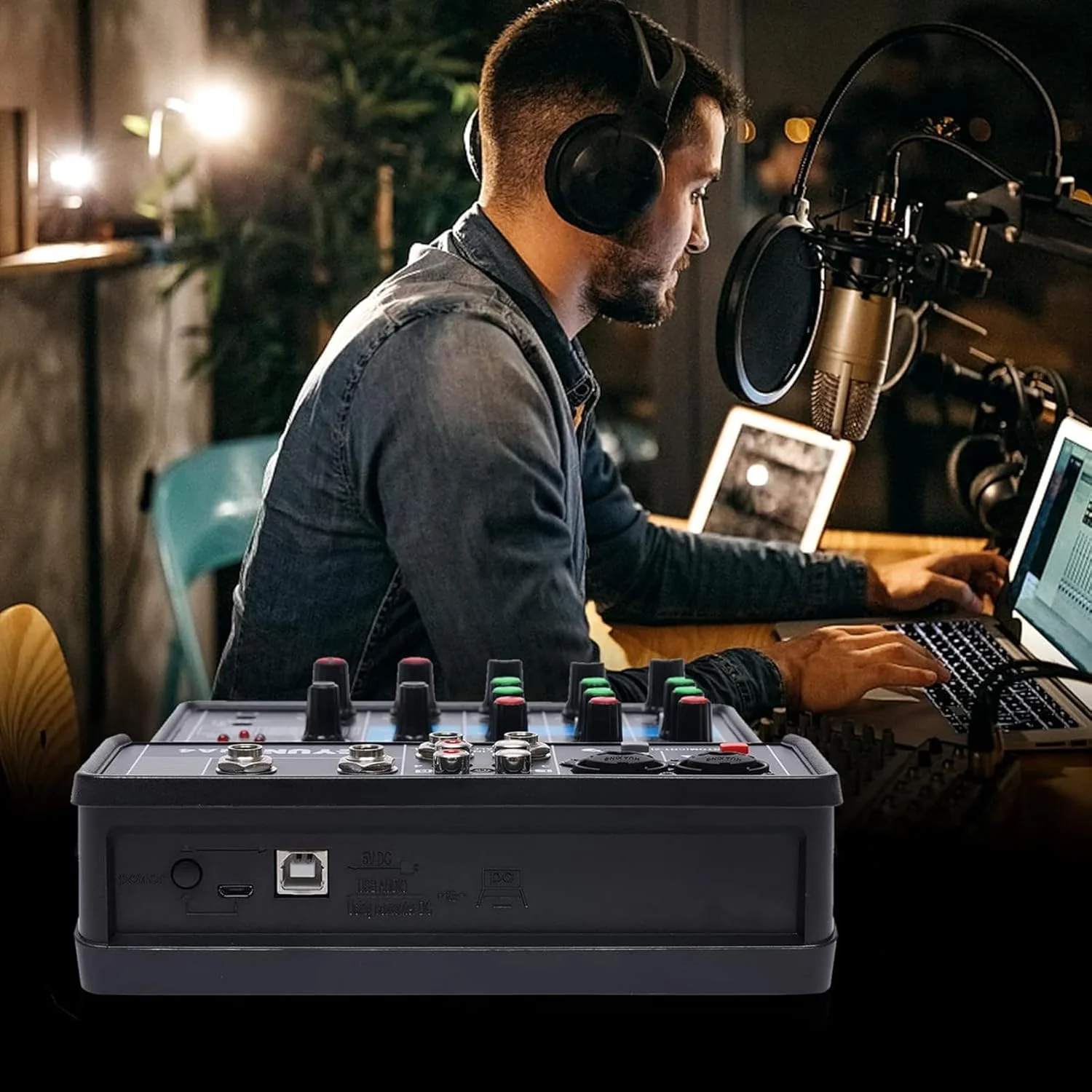 میکسر صوتی 4 کانال، میکسر بلوتوث USB MP3، میکسر استودیویی زنده با کارت صدا و فانتوم پاور 48 ولت استریو DJ برای استریمینگ میکسر صوتی 4 کانال، میکسر بلوتوث USB MP3، میکسر استودیویی زنده با کارت صدا و فانتوم پاور 48 ولت استریو DJ برای استریمینگ