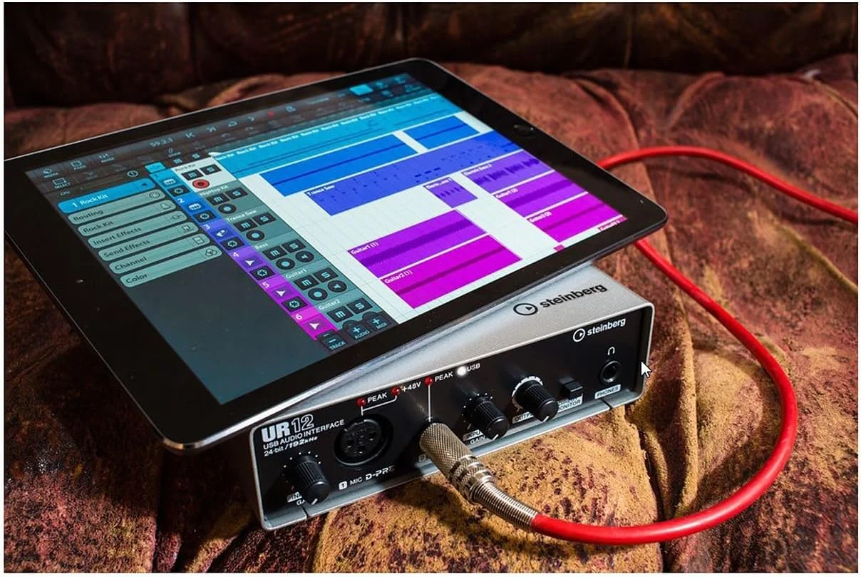 کارت صدای USB استاینبرگ یاماها UR12، کوچک کارت صدای USB استاینبرگ یاماها UR12، کوچک